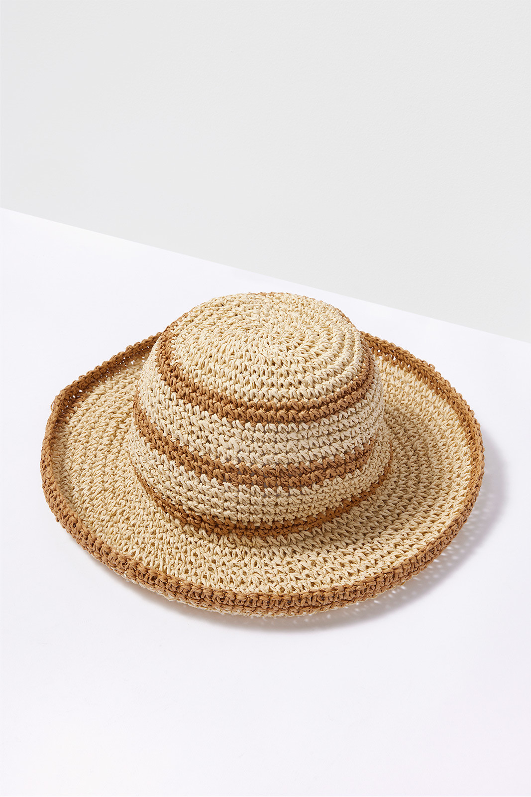 EVEREVE Capri Woven Bucket Hat | EVEREVE | Evereve