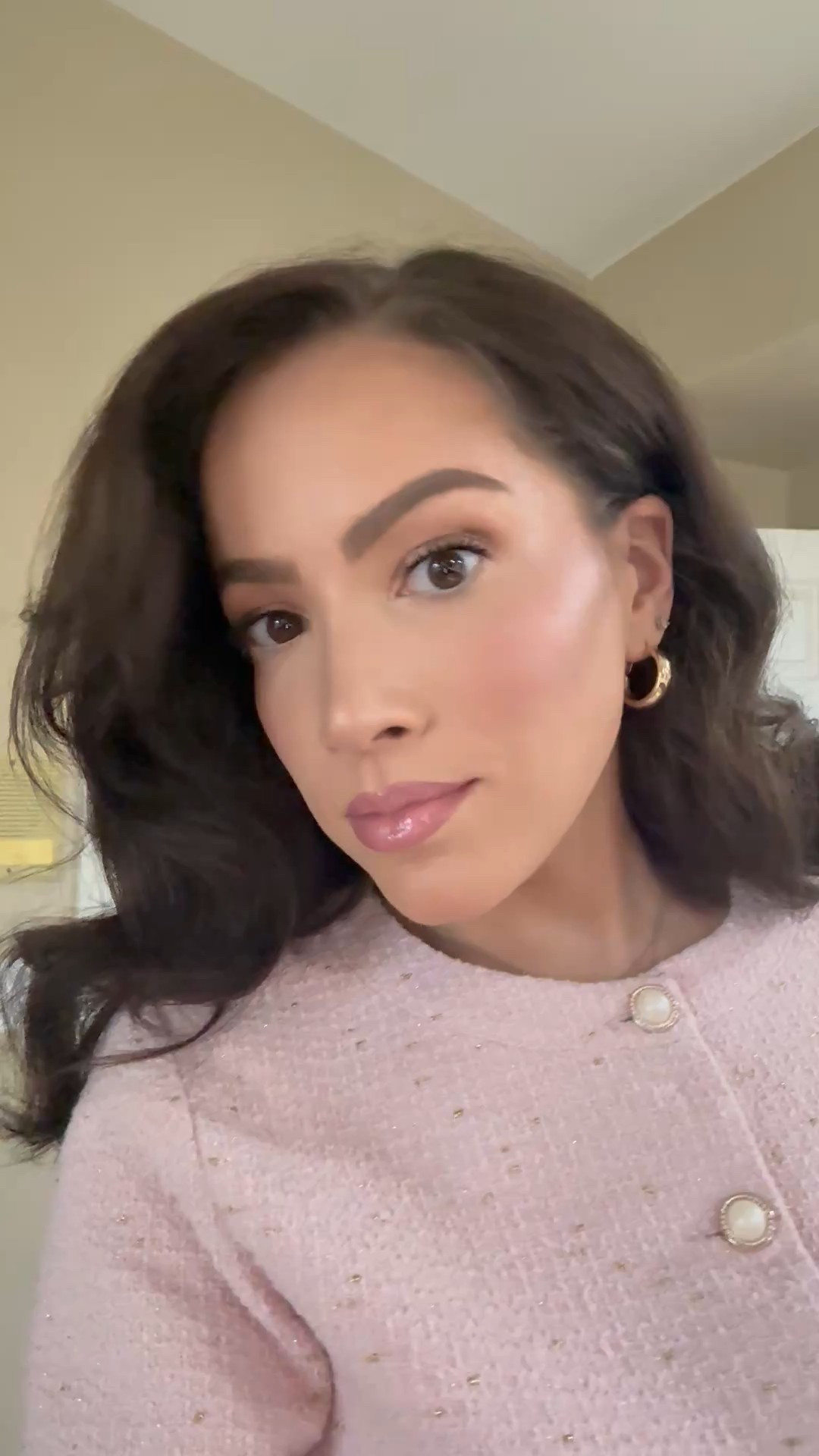 Perfect pink lip! One of my favorites right noww