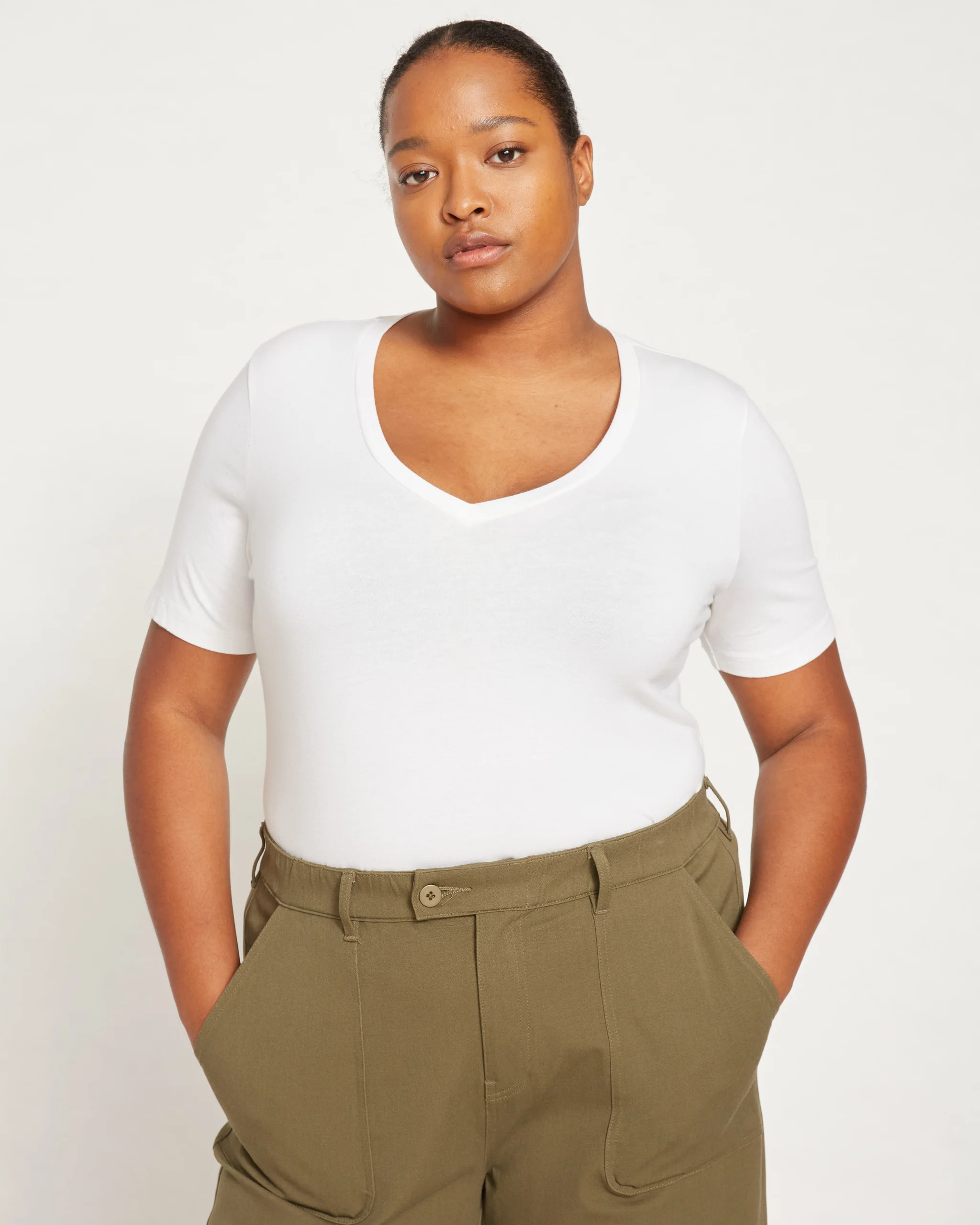 V Rex
   White | Universal Standard