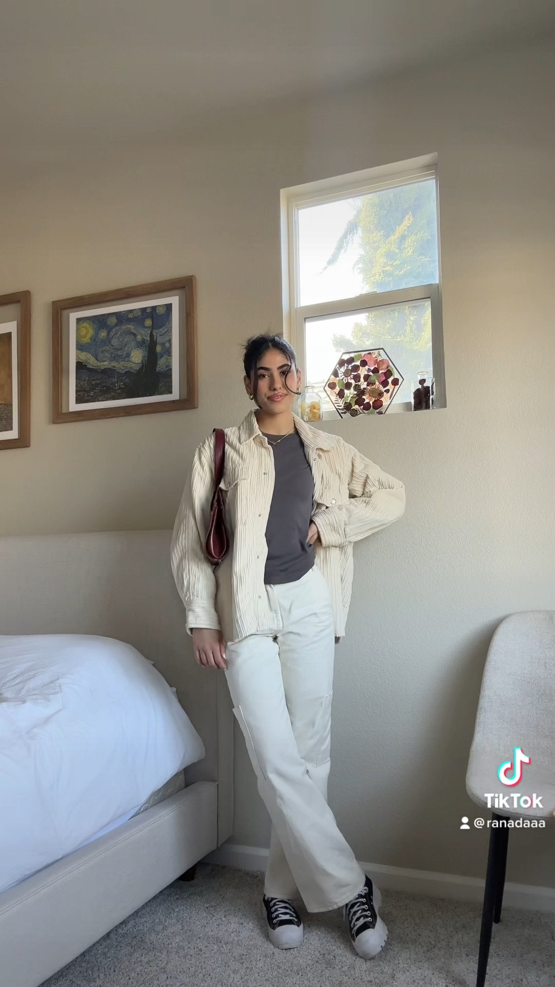 Links all the available pants + similar alternatives for ones that I couldnt find! 

#LTKFind #LTKfit #LTKstyletip