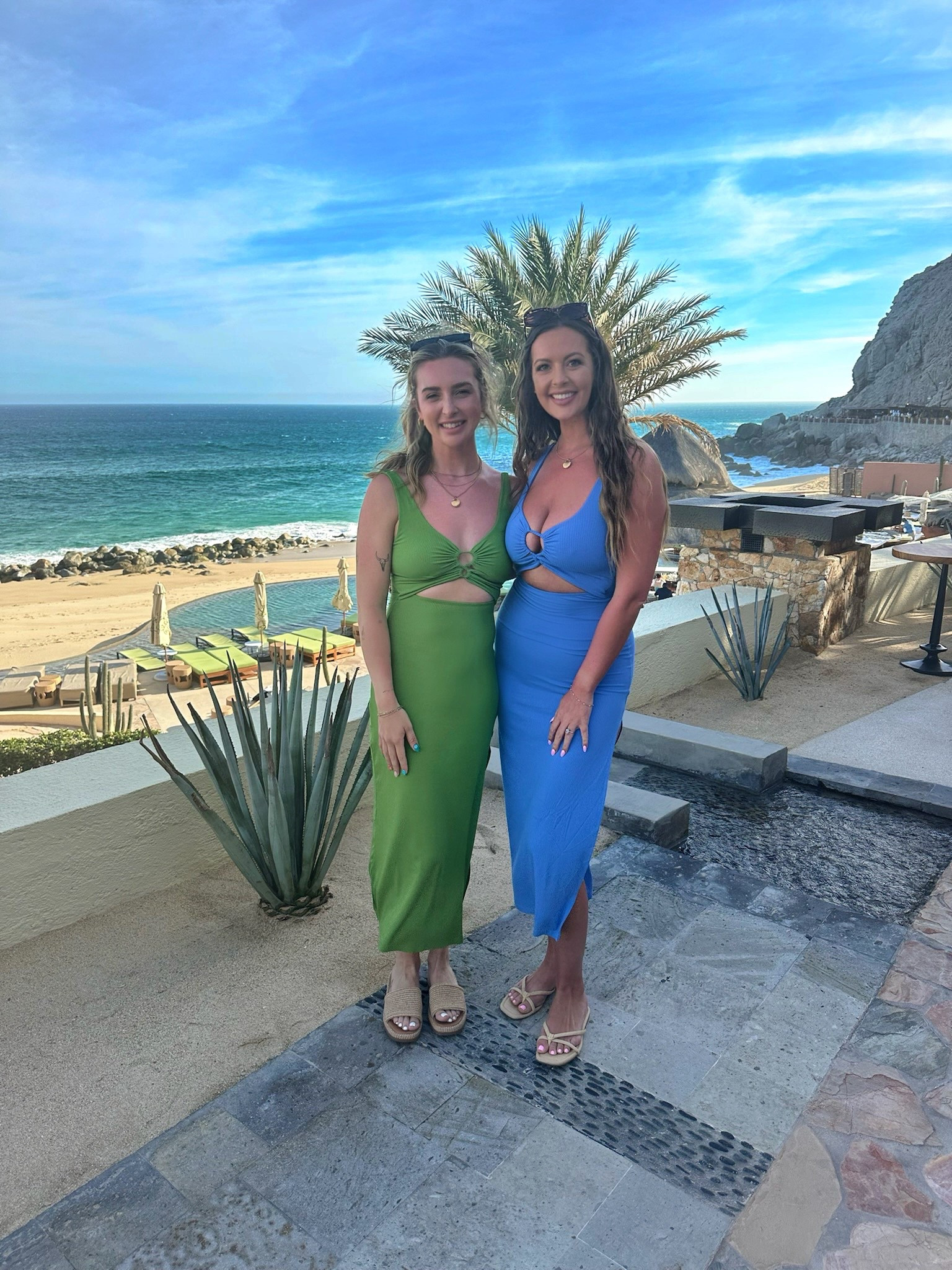 Every brunette needs a matching blonde best friend!! We love these stretchy, comfortable, and supportive l*space dresses!! And there are SO MANY color options! #vacationootd #ootd #vacation #summer #summerdresses #lspace #bigbustapproved #mexico

#LTKSummerEdit #LTKTravel