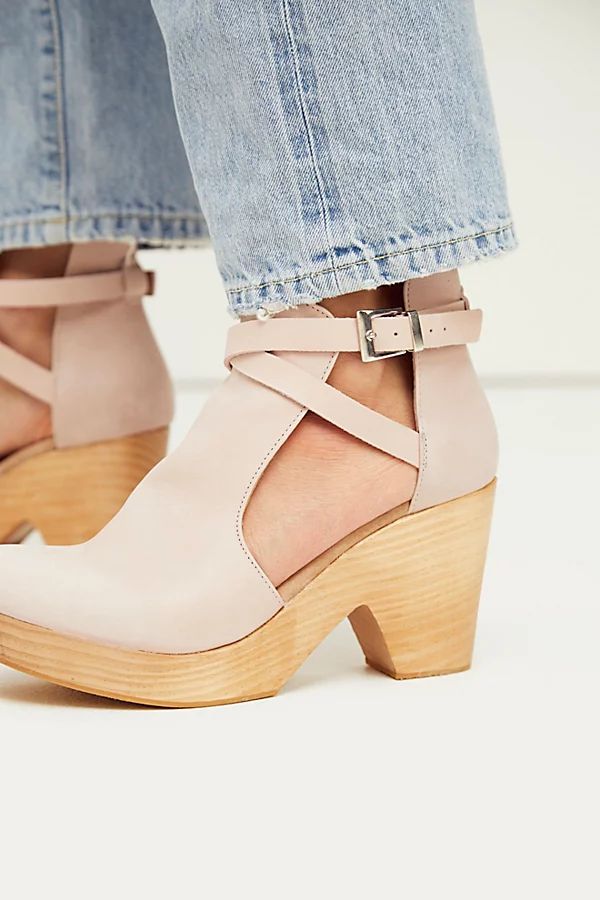 Cedar Clog by FP Collection at Free People, Blush Antique, EU 38.5 | Free People (Global - UK&FR Excluded)