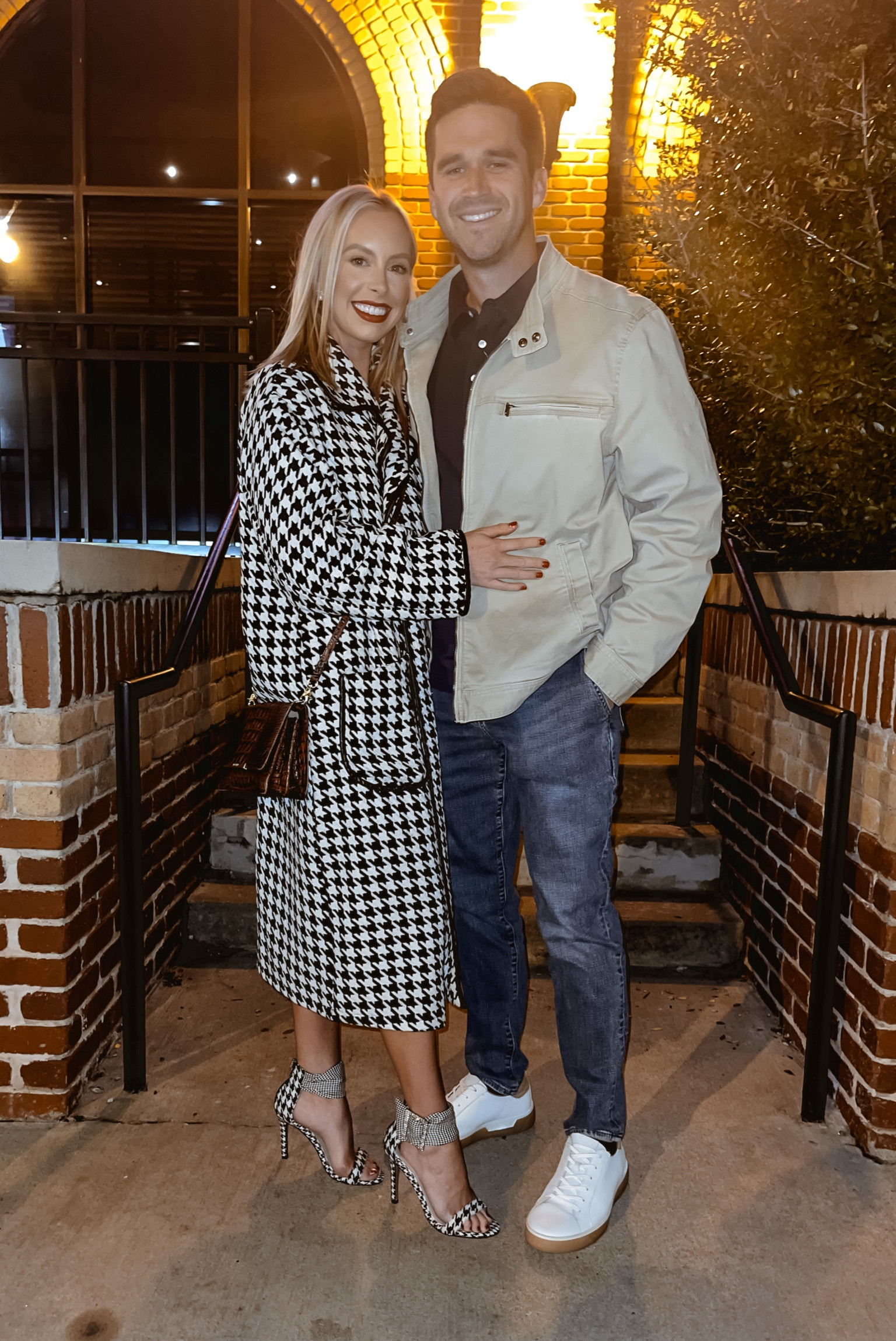 Houndstooth Fit 🖤

The Coat can’t be linked but you can still order it from PROMESA & the shoes are no longer available but here are similar ones. 

#LTKSeasonal #LTKstyletip #LTKHoliday