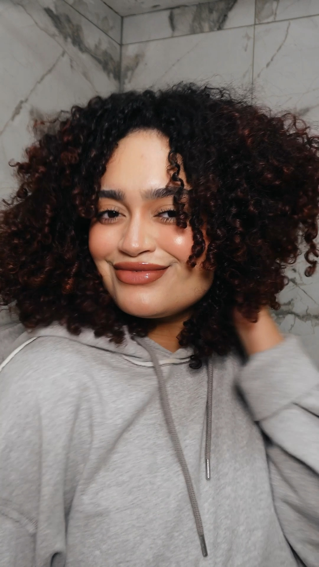 Wash and go combo for defined curls with soft hold.

#LTKmorningroutine #LTKBeauty #LTKgrwm