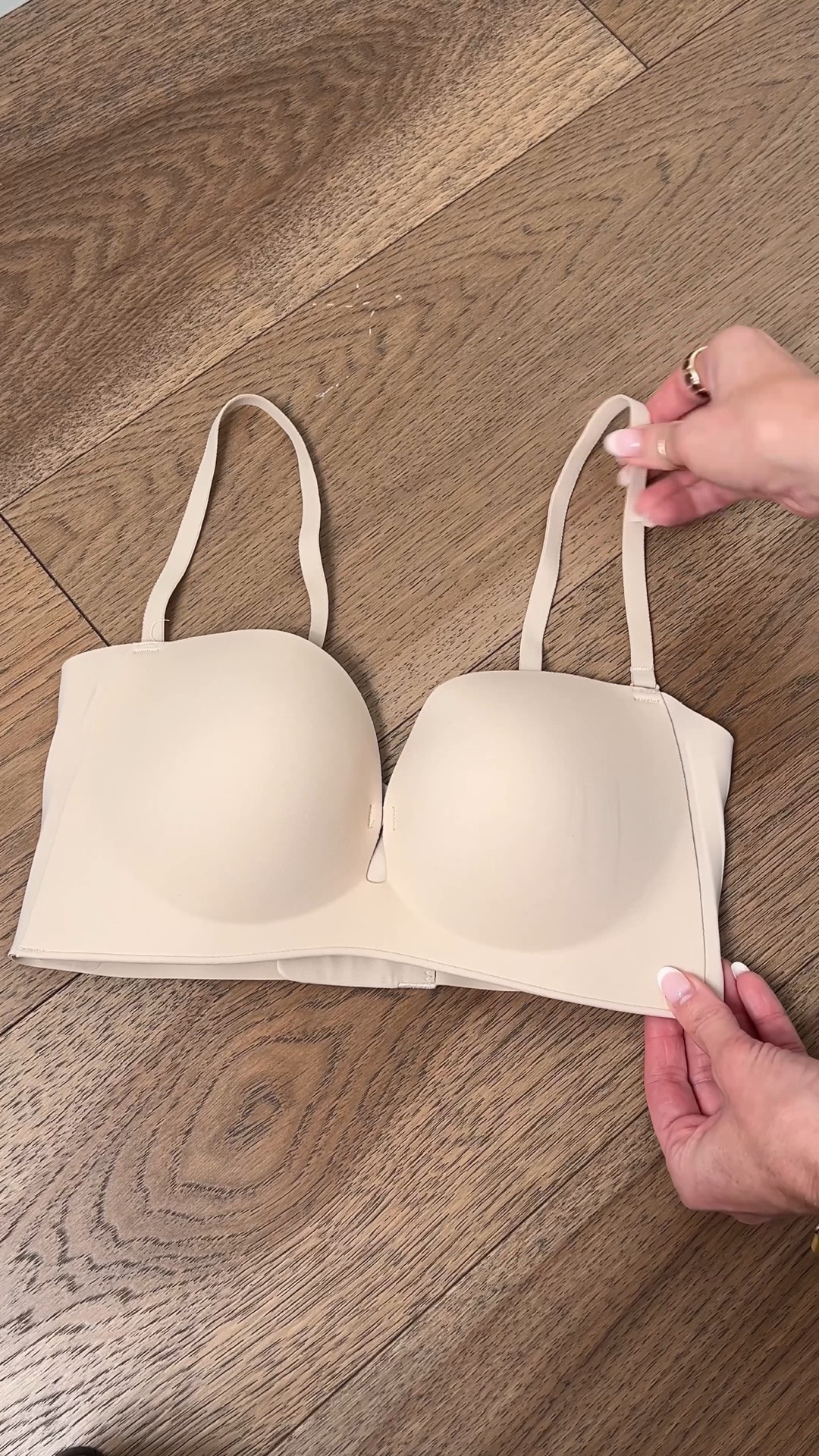 This bra can do it all! The Seamless Non-Slip Push-Up Shaping Strapless Bra by Popilush can be worn with straps too. The transformation of the before and after has made me a believer…and it stays in place…truly a miracle in my book!

Use my codes to save: 
Steph15 when you buy $120, you get 15% off,
Steph20 When you buy $150 you get 20% off

Shop: Comment BRA for DM , visit my ShopMy or LTK

For reference: 
125lb
5’6”
wearing an XS

#Popilush #popilushbra #straplessbra#pushupbra #jumptest

#LTKOver40 #LTKootd