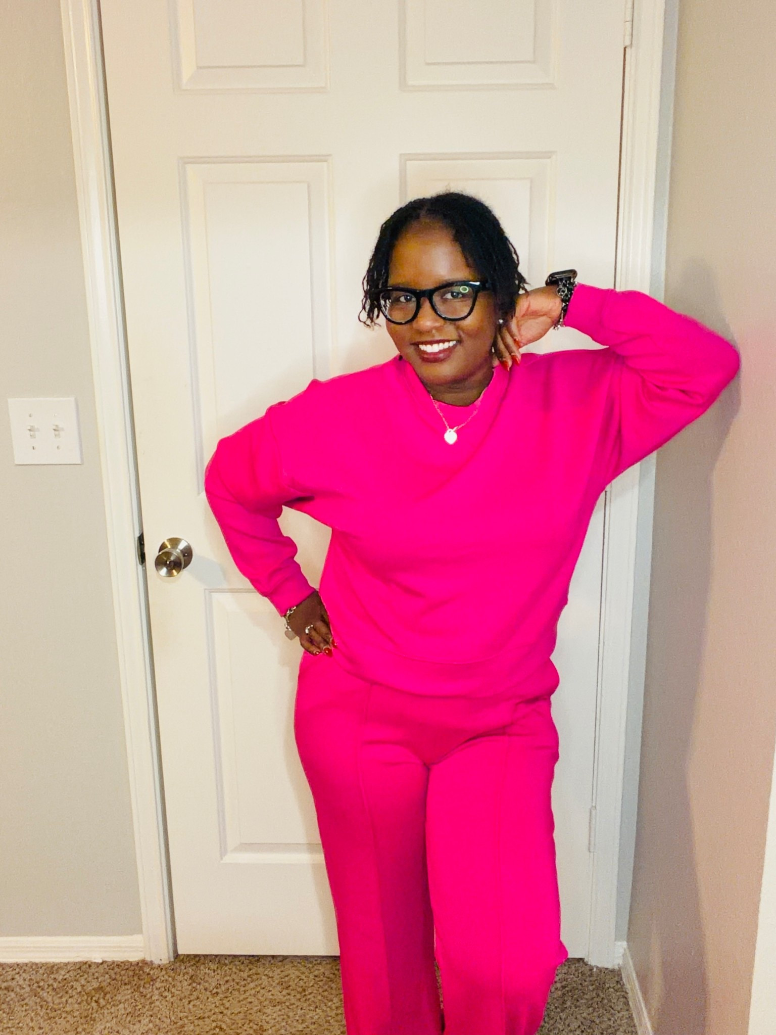 Because I can’t stop bragging about how comfortable these sets are. And this pink color: clock it just in time for Valentine’s Day.  
Height 5’0
Weight 165lbs
Size Small

#LTKgrwm #LTKValentine #LTKootd