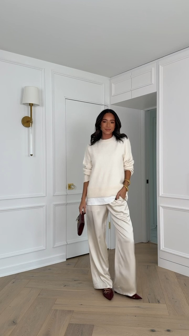 Monochromatic outfit! 🤍 Wearing size S white tee, size M cream sweater and size S satin pull on pants

Holiday outfit 
Holiday party outfit 
Hosting outfit 
Fall outfit 
Fall fashion 
Winter whites
Winter outfit 
Winter fashionn

#LTKBump #LTKSeasonal #LTKHoliday