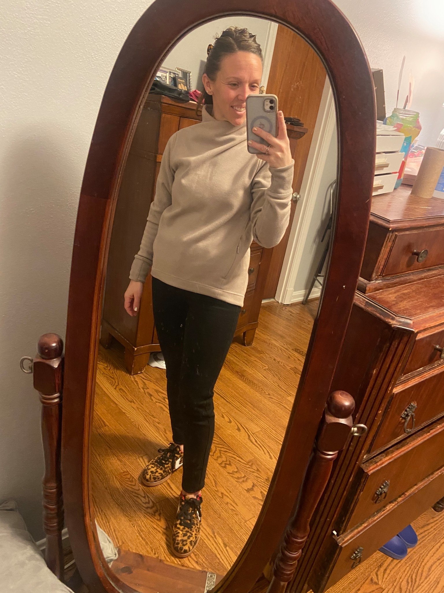 New sneakers and these skinny jeans have just the right amount of stretch; both items comes in more colors.  


#skinnyjeans #cheetahprint #leopardprint #tennisshoes #amazon #teacheroutfit #LTKootd @Target 

#LTKSaleAlert #LTKOver40 #LTKU