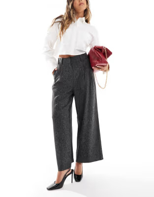 ASOS DESIGN cropped pleated wide leg tailored trouser | ASOS (Global)