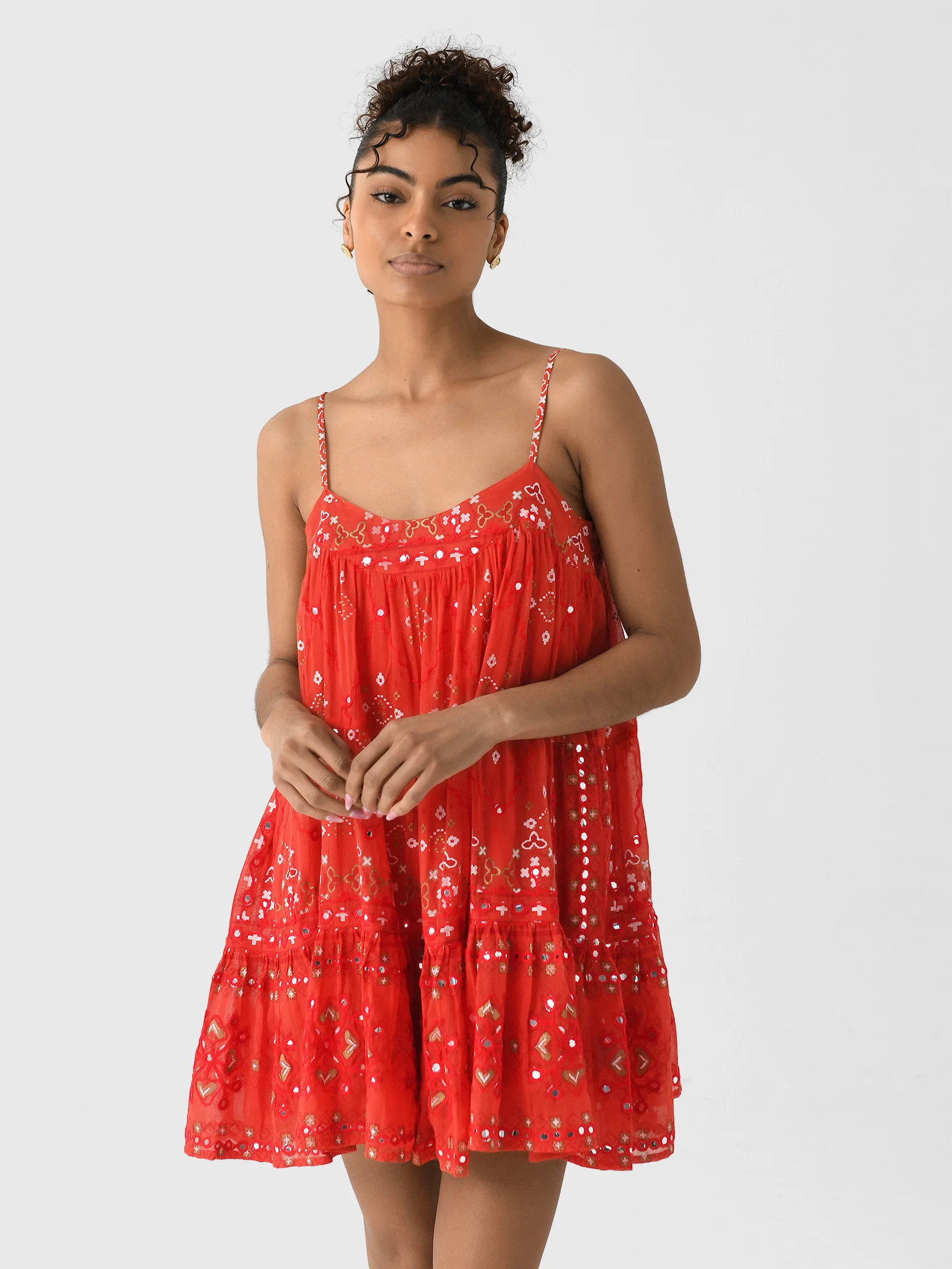 JULIET DUNN
                      
                     Women's Embroidered Wave Dress | Saint Bernard