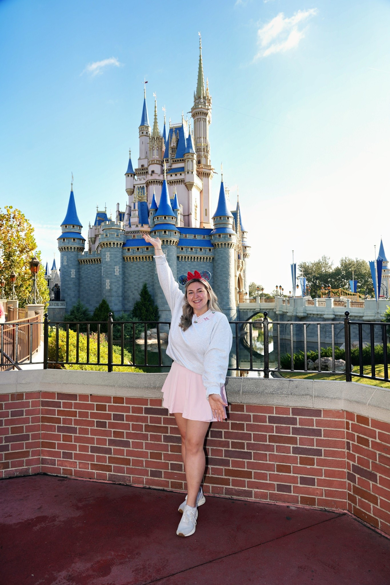 Quiet mornings by the castle are my favorite ✨

#LTKootd #LTKHoliday #LTKTravel