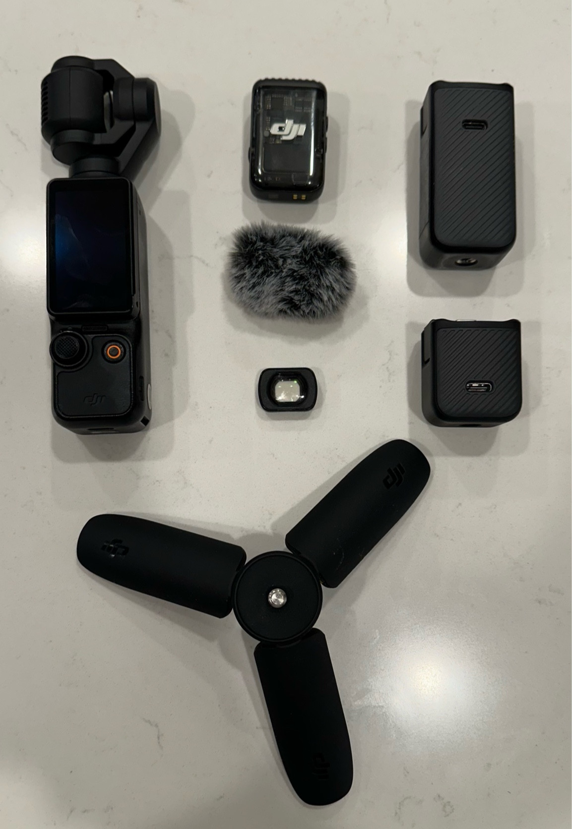 Osmo pocket 3 creator kit 

#creatorkit #osmocamera #pocketcamera #creatorcamera #content

#LTKfamily #LTKVideo #LTKtravel