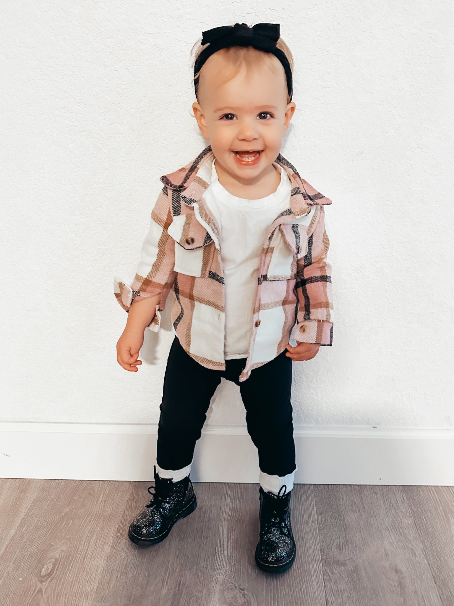 Toddler shacket life 💗🖤

#LTKkids #LTKSeasonal #LTKHoliday