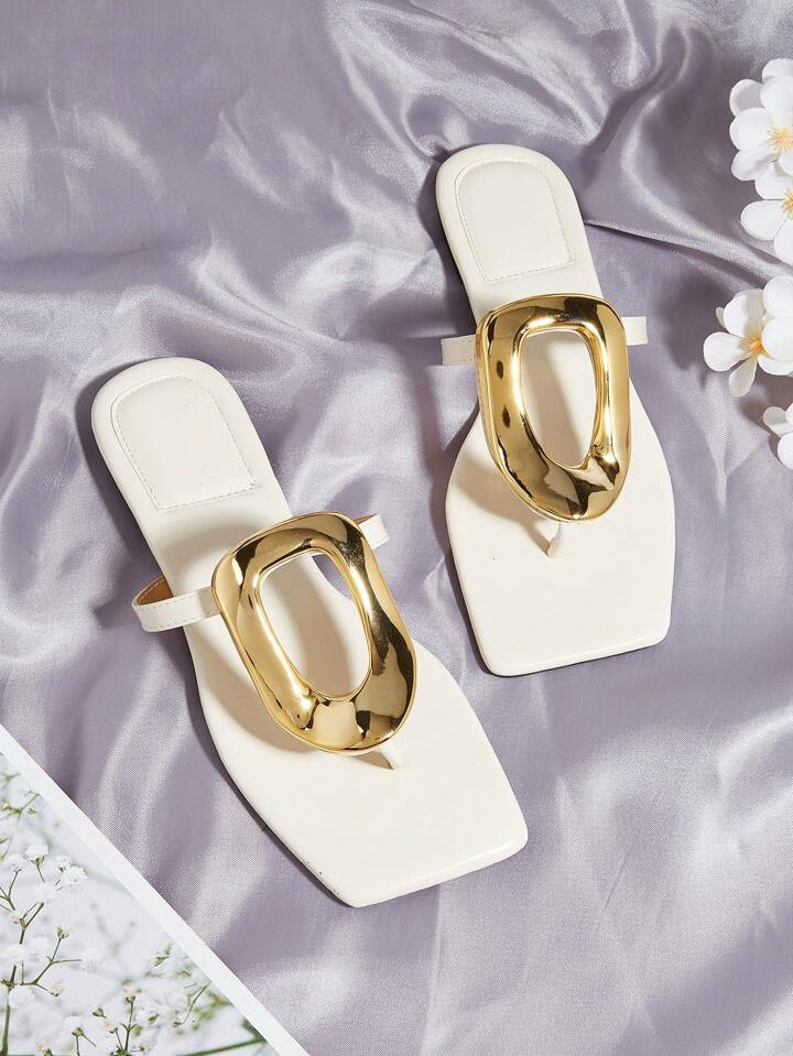 White Square Toe Slip-On Sandals With Metal Buckle For Parties, Holidays And Casual Wear | SHEIN
