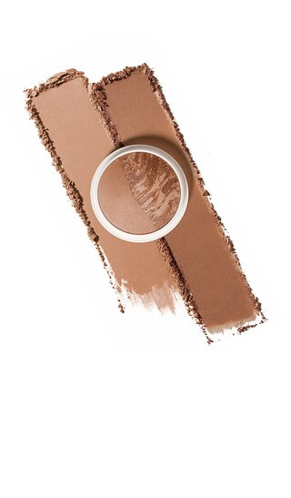 The Duet Baked Bronzer in Caramel Cappuccino | Revolve Clothing (Global)