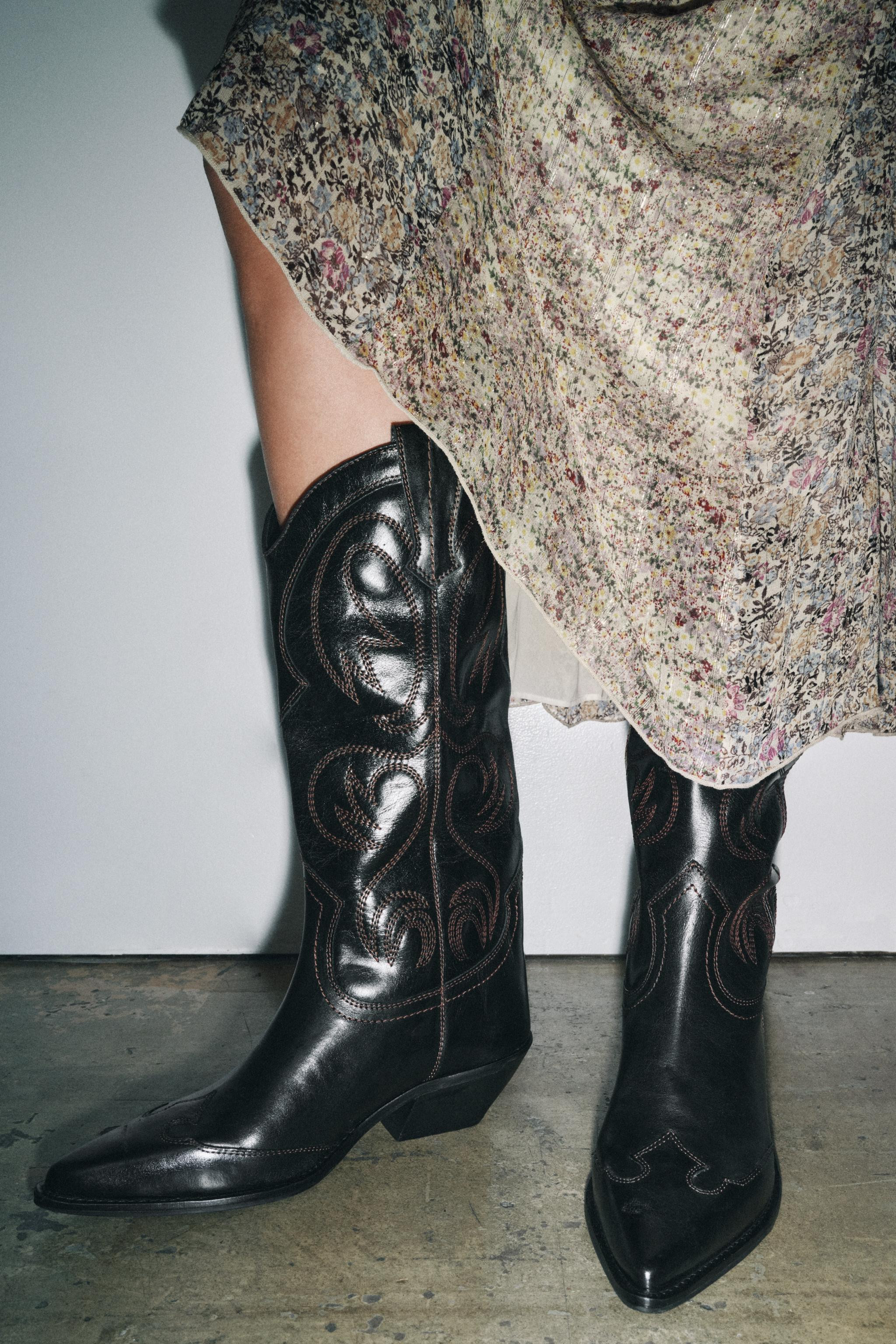 EMBROIDERED LEATHER COWBOY BOOTS | Zara US