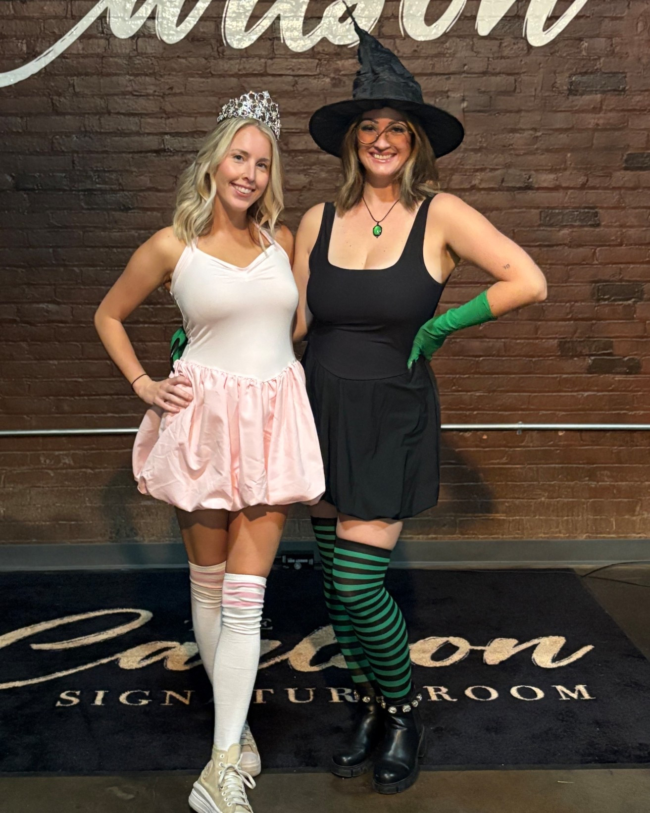 Under $15 Wicked Elphaba accessory set! Comes with a hat, glasses, gloves & thigh highs, as well as earrings & a necklace, and a mask!

Halloween costume, wicked costume, Amazon Halloween accessories


#LTKSeasonal #LTKFindsUnder50 #LTKHalloween