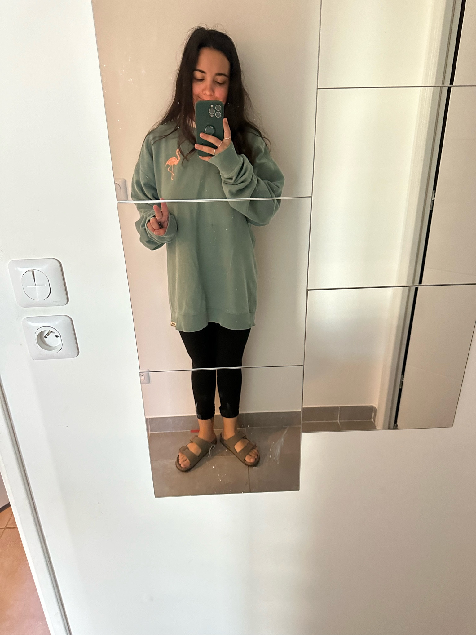 Millennial mom look 🤣 

#LTKeurope #LTKfindsunder50 #LTKfamily