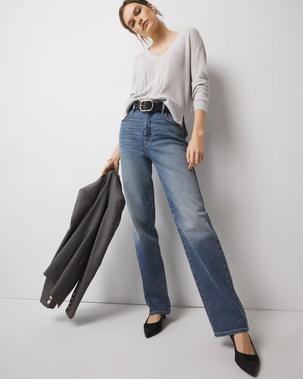Extra High-Rise Relaxed Straight Jeans | White House Black Market