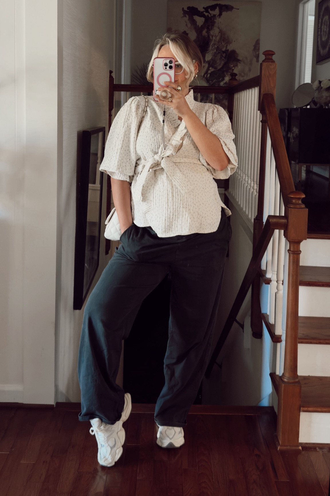 Love mixing styles esp during pregnancy when pants that fit are hard to come by 

#LTKStyleTip #LTKActive #LTKBump