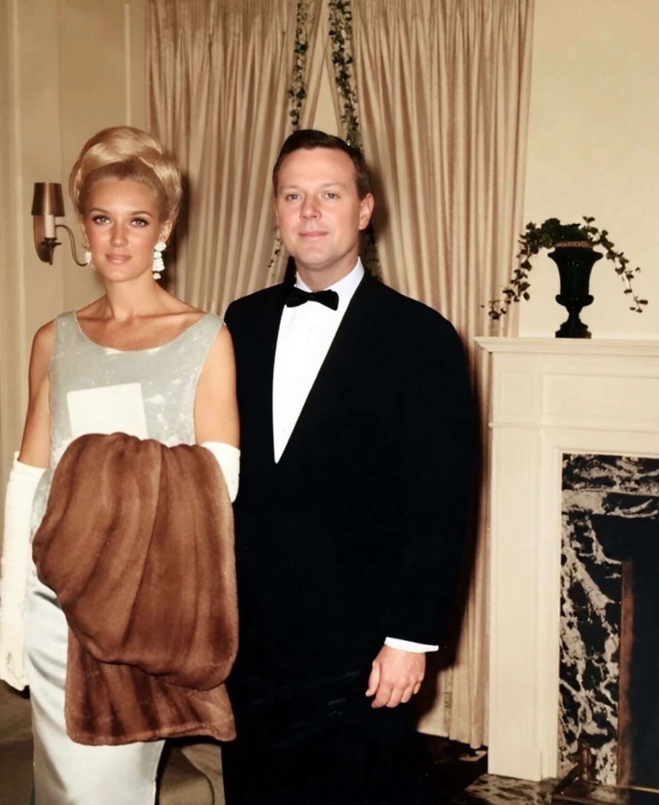 Vintage glam! 

#LTKgrwm #LTKValentine #LTKNYFW