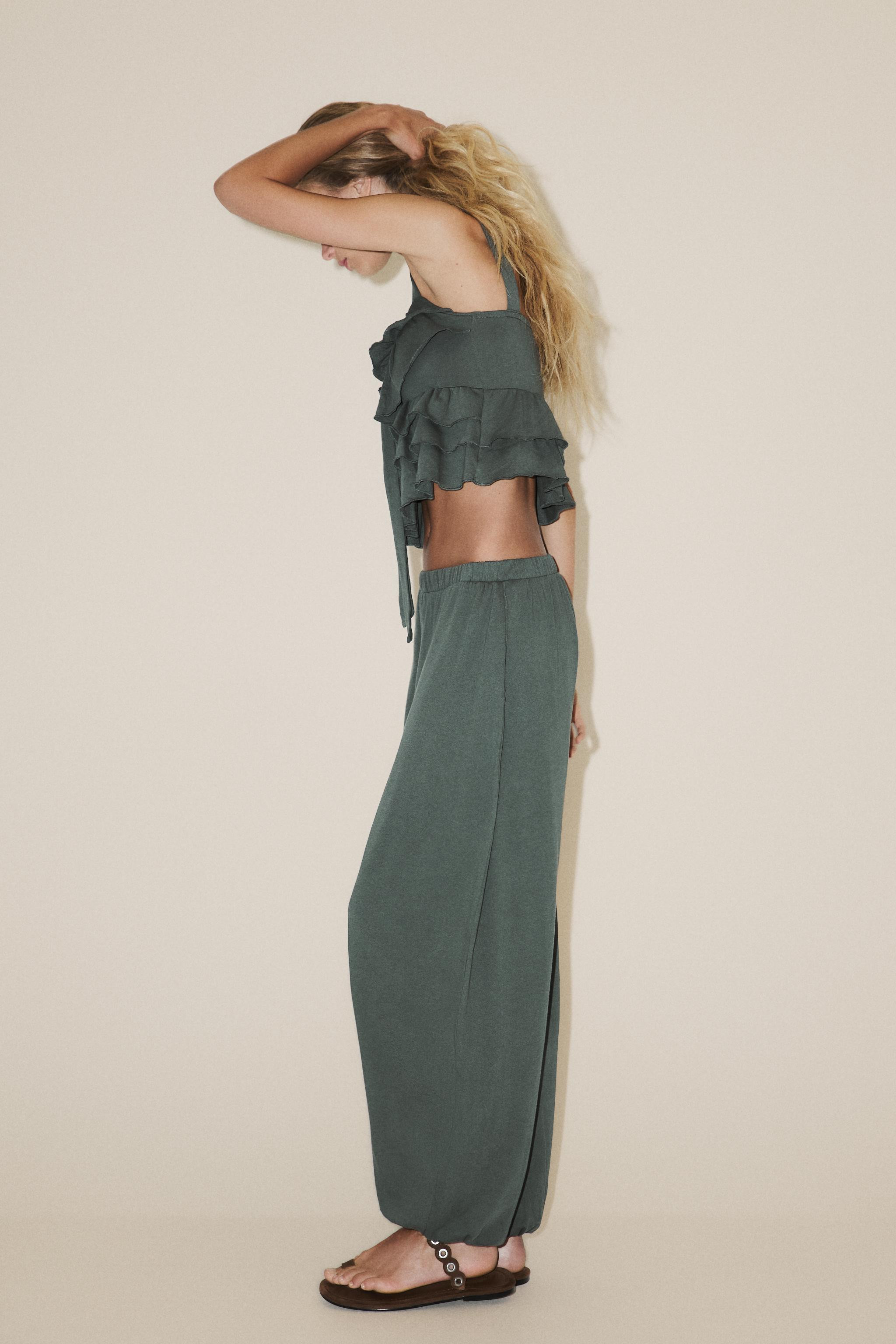 PLUSH BALLOON TROUSERS | Zara UK