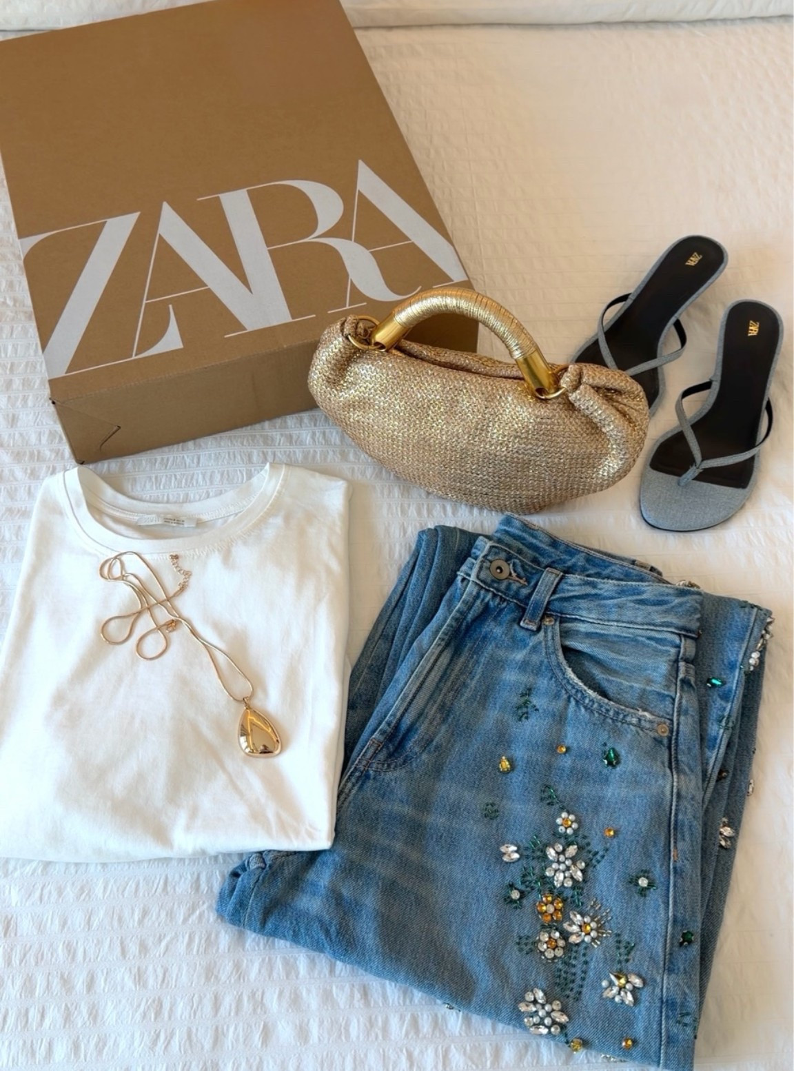 the perfect elevated summer outfit ✨🌼🥥

#LTKeurope #LTKjeans #LTKsummer