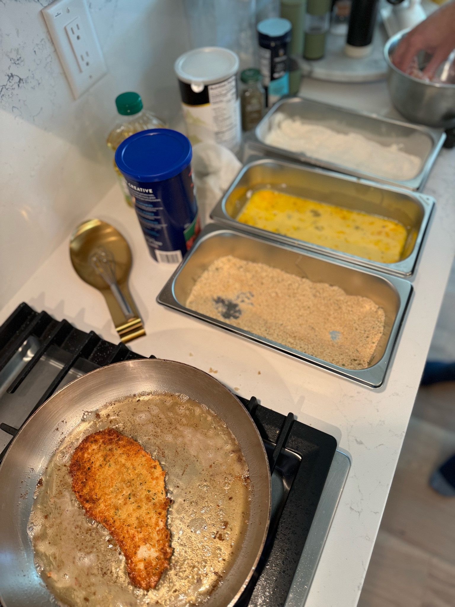 Dredging breading pans 👌 

#LTKHoliday #LTKhome