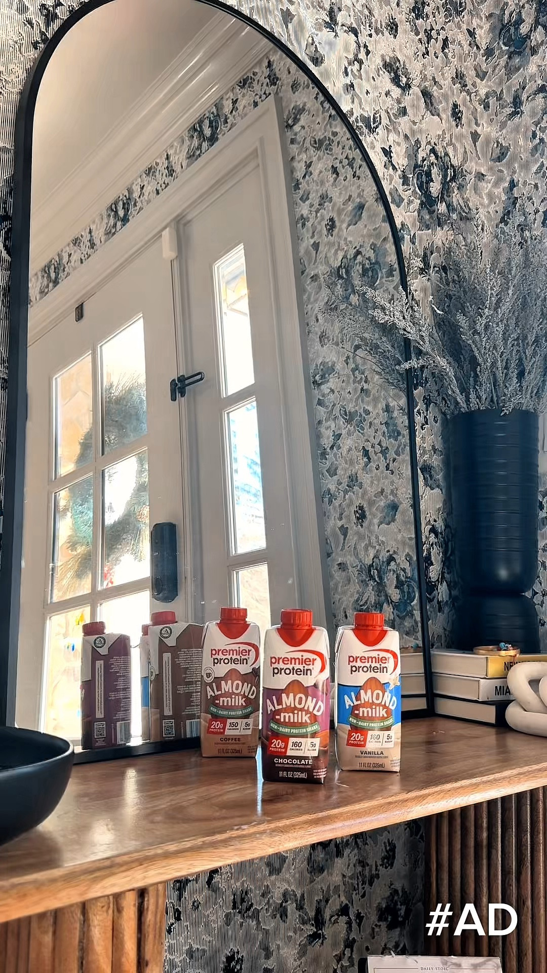 #AD Fueled, moving, and keeping it simple
I grabbed the Premier Protein Almondmilk Non-Dairy Protein Shakes in Chocolate, Vanilla, and Coffee and put them to work before this quick circuit.

Each shake delivers 20g of non-dairy protein made with real almonds, and they honestly taste better and feel creamier—with a rich flavor and smooth texture that fits right into busy days.

The Workout (save this):

40 sec work / 20 sec rest • 4 rounds
Chair Squat
Push-Ups
Lunge → Knee Drive
Plank Jacks
Chair Squat Pulses
Simple moves. Real effort. Fuel that shows up when you do.

Shop now at @Target. @premierprotein 
#PremierAlmondmilkProteinShake #PremierProtein #NonDairy #TargetPartner #Target


#LTKdayinmylife #LTKfitnessgoals #LTKActive