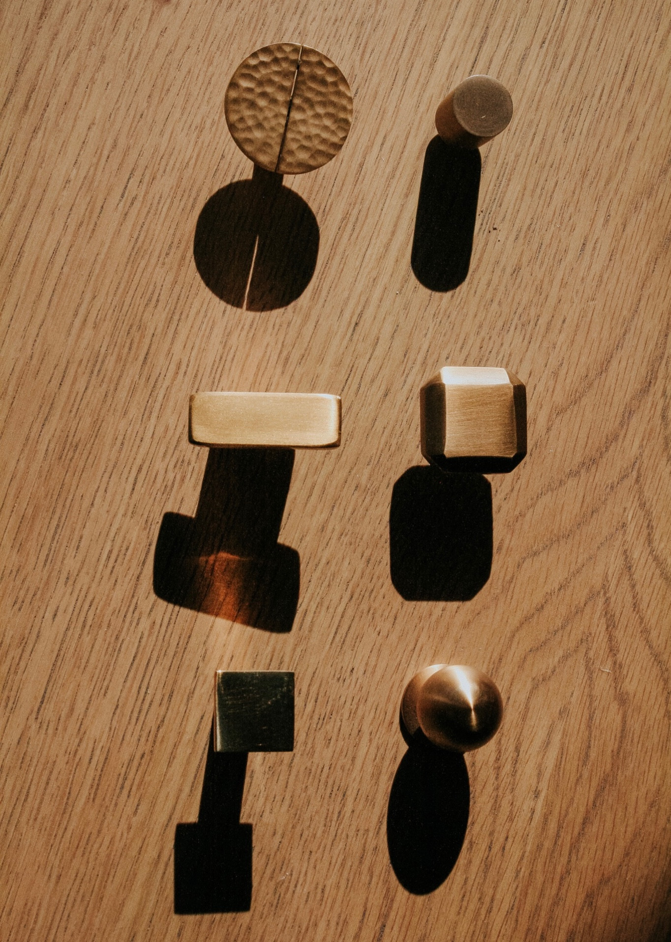 Ever wondered how the gold hardware compares from retailer to retailer?

#LTKhome #LTKstyletip #LTKunder50