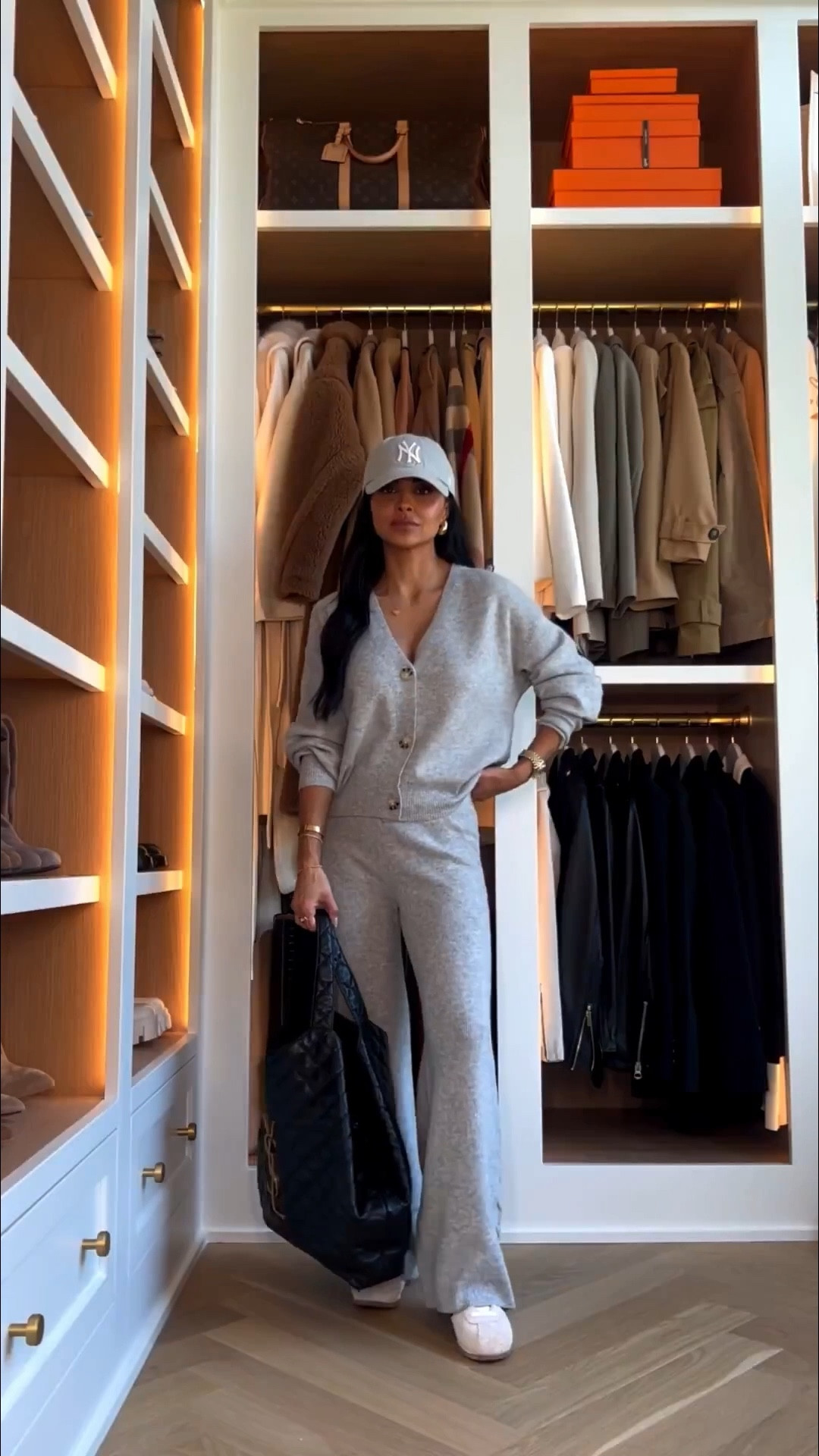 Target fall loungewear sets on sale
Save 40% off casual sweatsuits



#LTKActive #LTKSaleAlert #LTKFindsUnder50