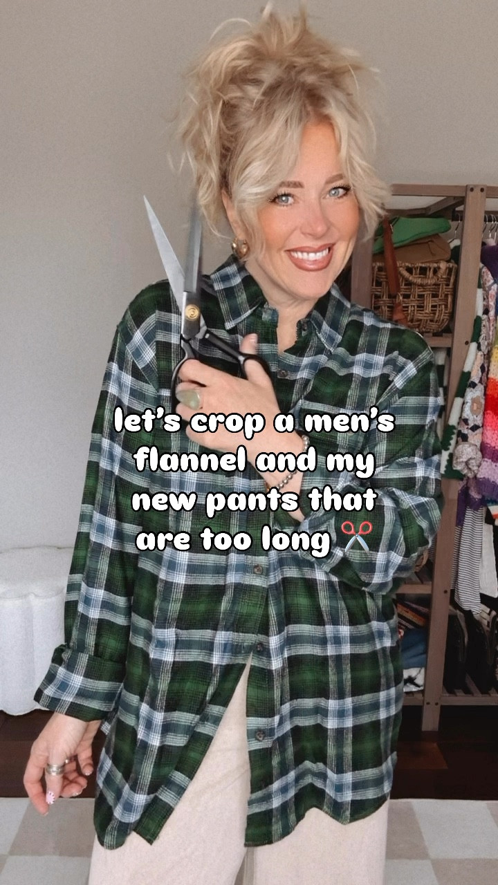 Cutting this flannel is super cute! Cut it to your liking! It’s also cute of course not cut. 
Men’s flannel - L and only $10 
Pants - M @threebirdnest save with code 40NYE here’s link to shop below 
👉🏼 https://collabs.shop/lczduw
Tank underneath is a M/L 
Uggs are true to size 


#LTKWatchNow #LTKOver40 #LTKStyleTip