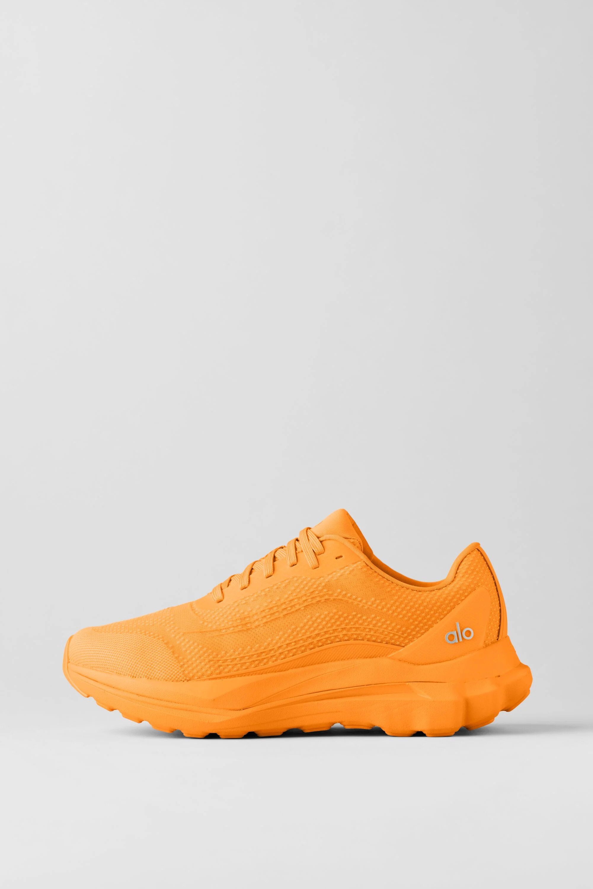 ALO Runner Shoes in Satsuma Breeze, Size: 5M/6.5W | Alo Yoga