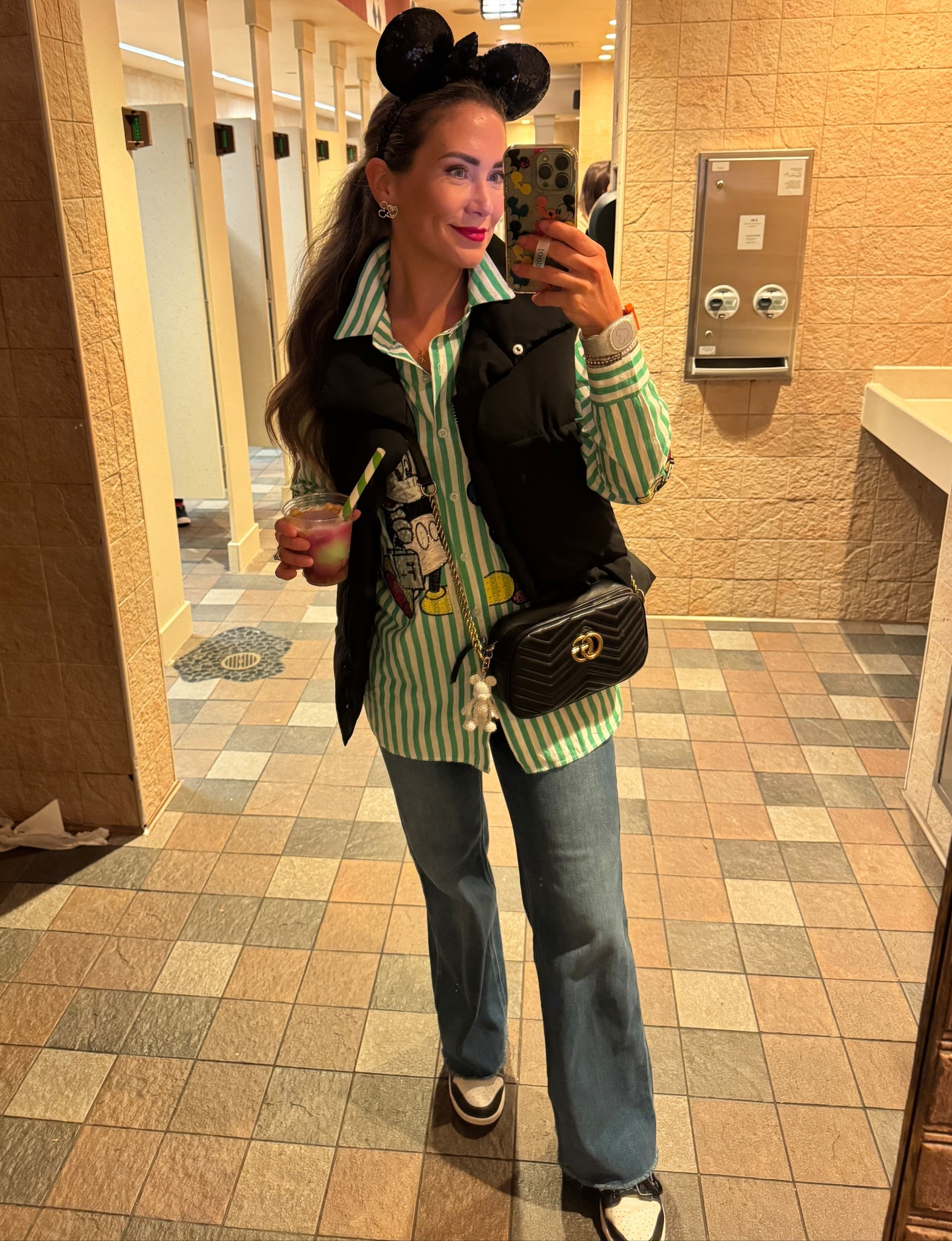 Casual Disney ootd

Disney outfit inspo. Ootd. Disney vacation.

#LTKSeasonal #LTKU #LTKootd