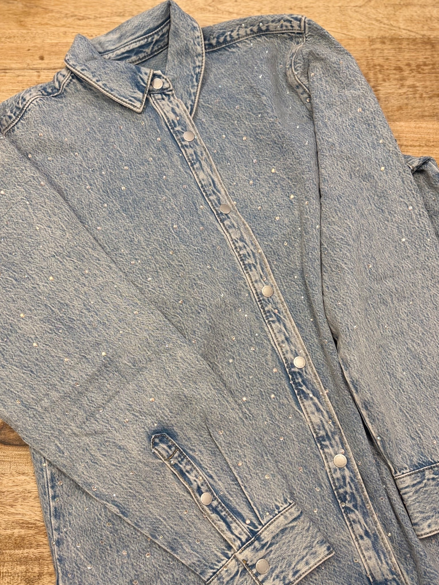 MUST HAVE shirt !! Look at those rhinestones sparkle ✨ This denim shirt will be perfect for the holiday season 
Holiday outfit , rhinestone , sparkle outfit , denim outfit , target style , target shirt 

#LTKHoliday #LTKGiftGuide #LTKSeasonal