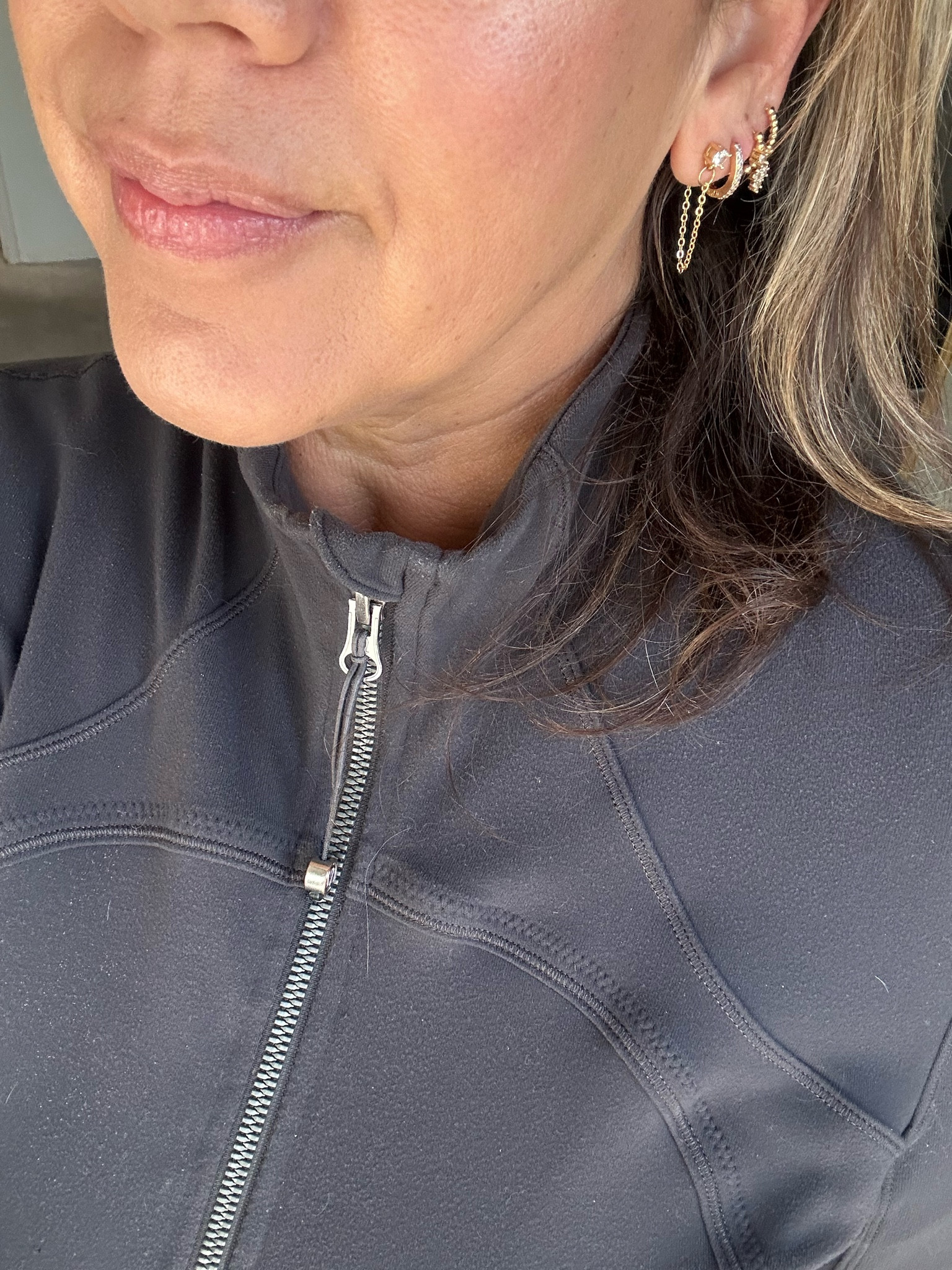 Create the perfect ear party with this set of 5 gold earrings. Under $10 for the set! 

#LTKSaleAlert #LTKFindsUnder50