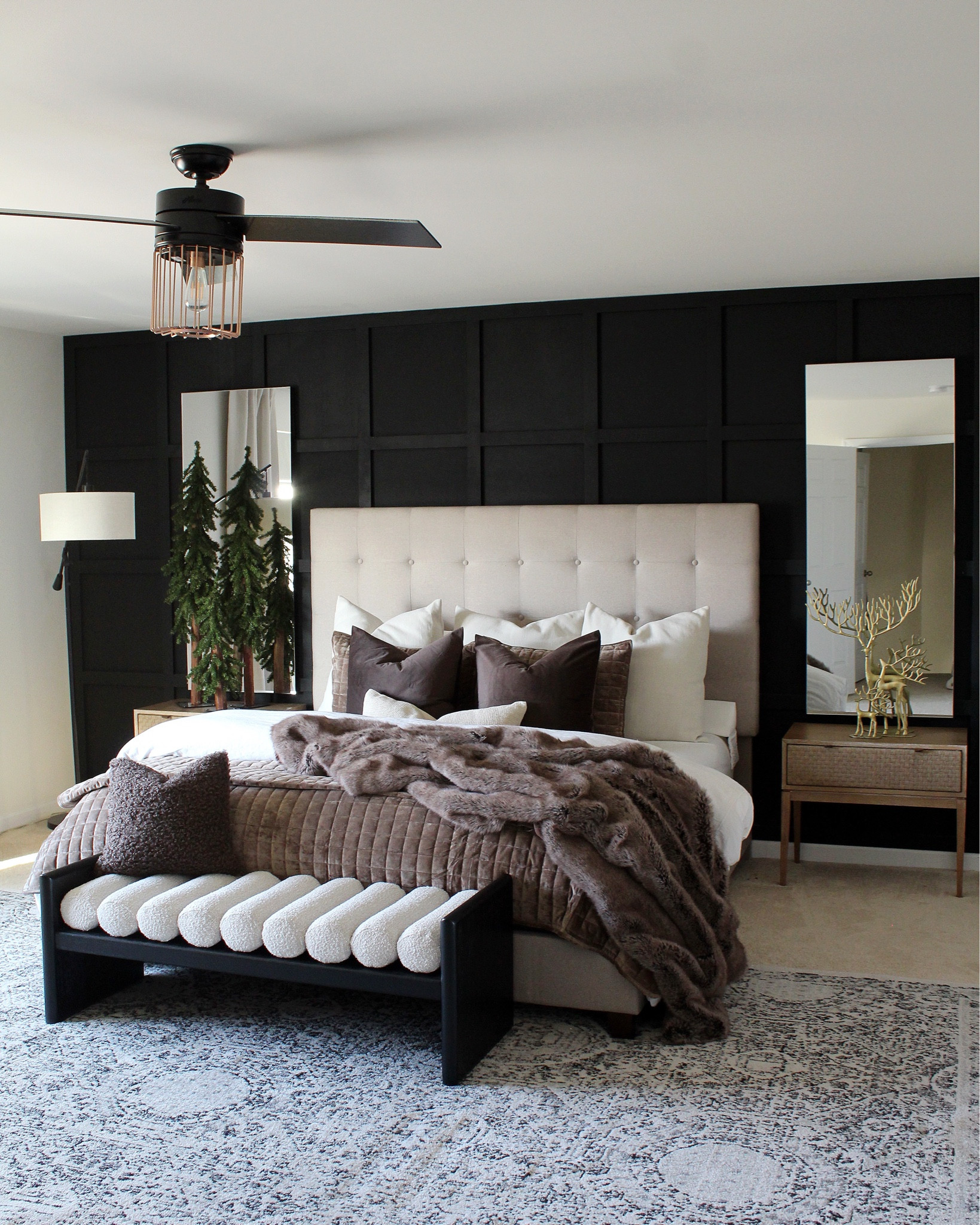 Simple and cozy Holiday bedroom refresh: bed, bedding, pillow, blanket, bench, lamp, rugg

#LTKHome #LTKStyleTip #LTKHoliday