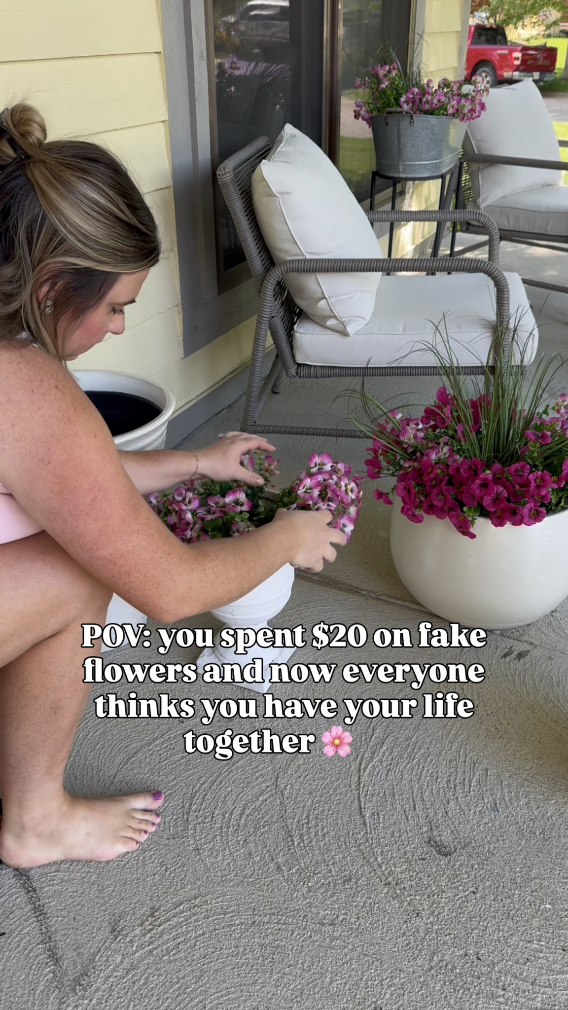 Spent $20 on outdoor faux flowers because apparently I’m not responsible enough to keep real ones alive all summer 🌸☀️

And somehow… they look TOO real??

No watering.
No dead flowers.
No guilt when I forget about them for 3 weeks 😂

AND the pots were only $24 from Walmart which honestly makes this whole porch setup feel illegal for the price 🤭

My porch has never looked this put together for this cheap. #outdoordecor #frontporchdecor #summerdecor #walmartfinds #homefinds #fauxflowers #porchmakeover #viralfinds #budgetdecor