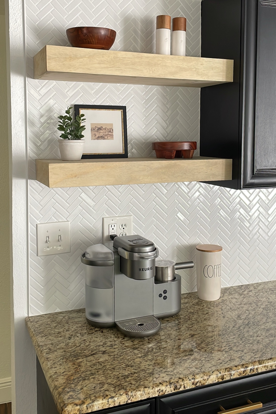 kitchen decor. modern kitchen. floating shelf decor. ceramic salt & pepper grinder. faux greenery. wood serving bowl. target style. amazon finds.

#LTKHome