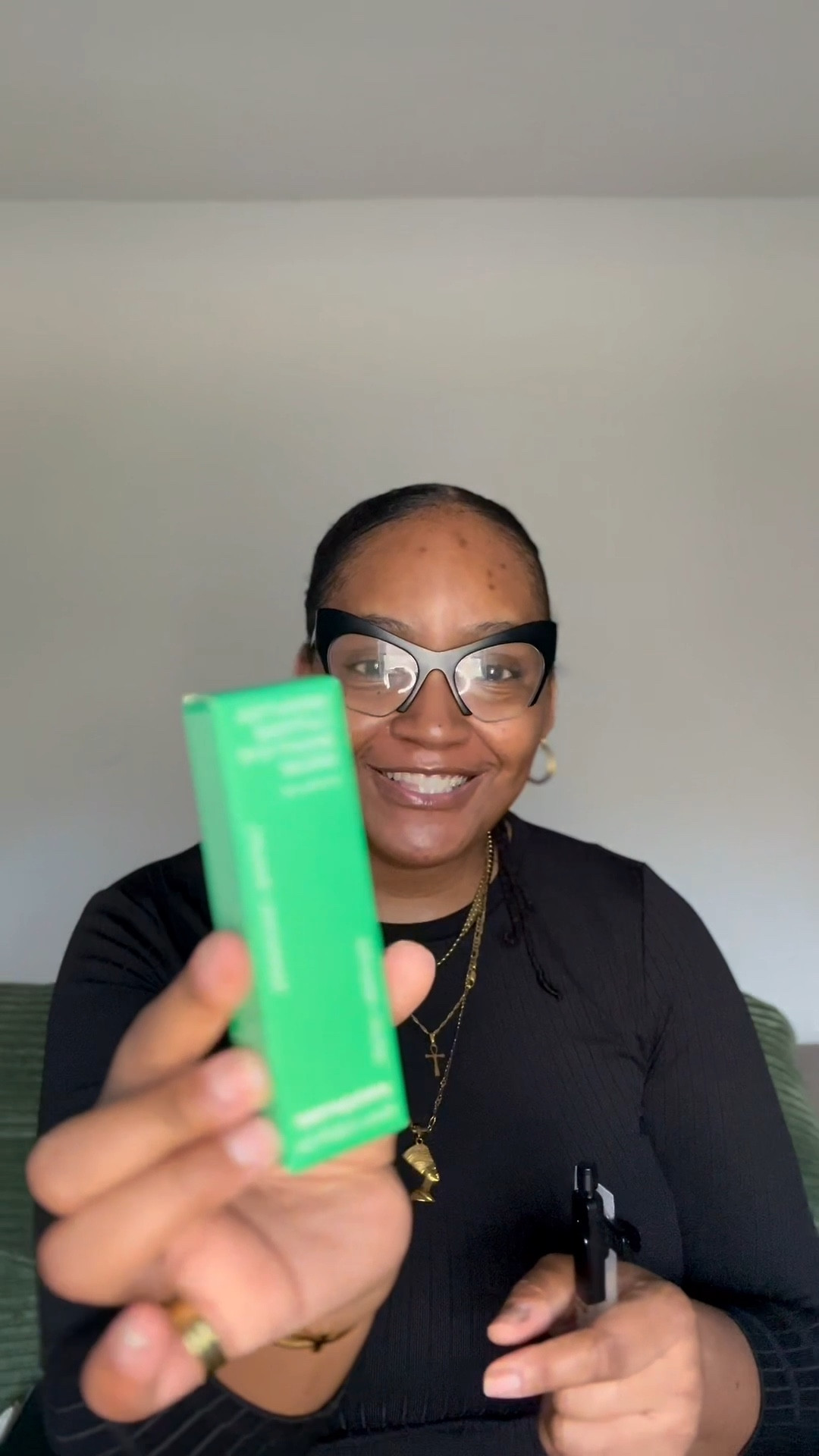 Morning depuff routine 👀✨ The Innisfree Green Tea Depuffing Eye Serum is my go-to for tired eyes. It’s lightweight, hydrating, and helps reduce puffiness so my under-eyes look smooth, bright, and refreshed. A little self-care that makes a big difference in your glow routine. 💚

#LTKBeauty #SkincareRoutine #EyeSerum #Innisfree #SelfCareGlow

#LTKOver40 #LTKselfcare #LTKBeauty