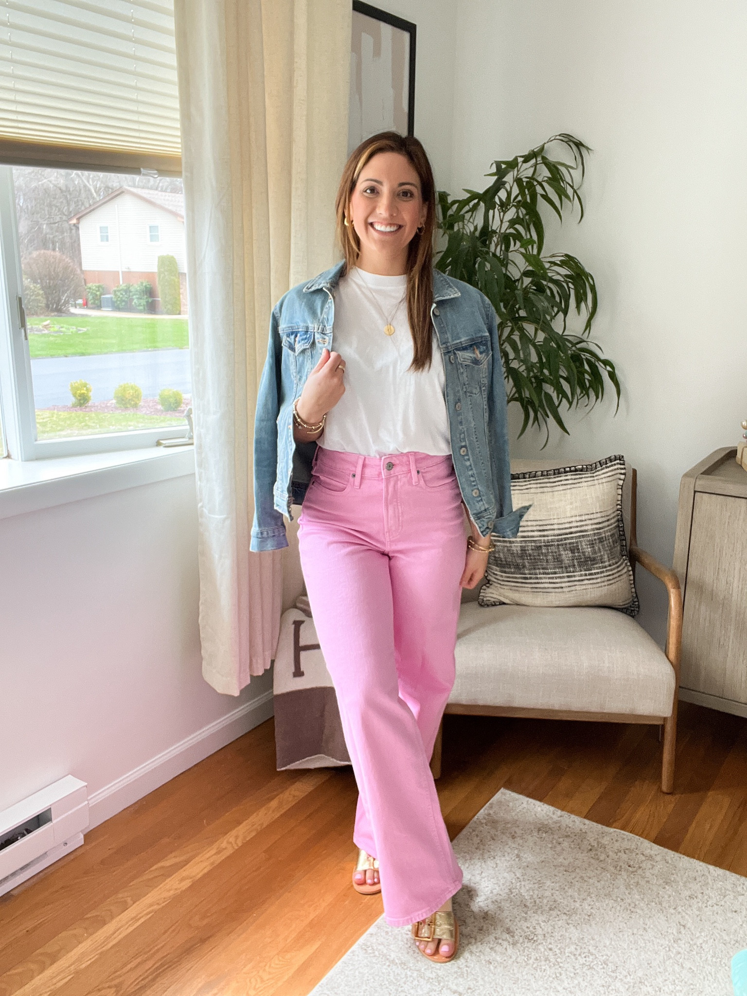 Old Navy Spring Sale! Pink wide leg denim jeans 30% off!! 

Spring style, spring dresses, what to wear , style ideas, outfit ideas, spring fashion, summer style, casual style, casual workwear , everyday looks 

Follow my shop @vinoandvuitton on the @shop.LTK app to shop this post and get my exclusive app-only content!




#LTKstyletip #LTKsalealert #LTKfindsunder50