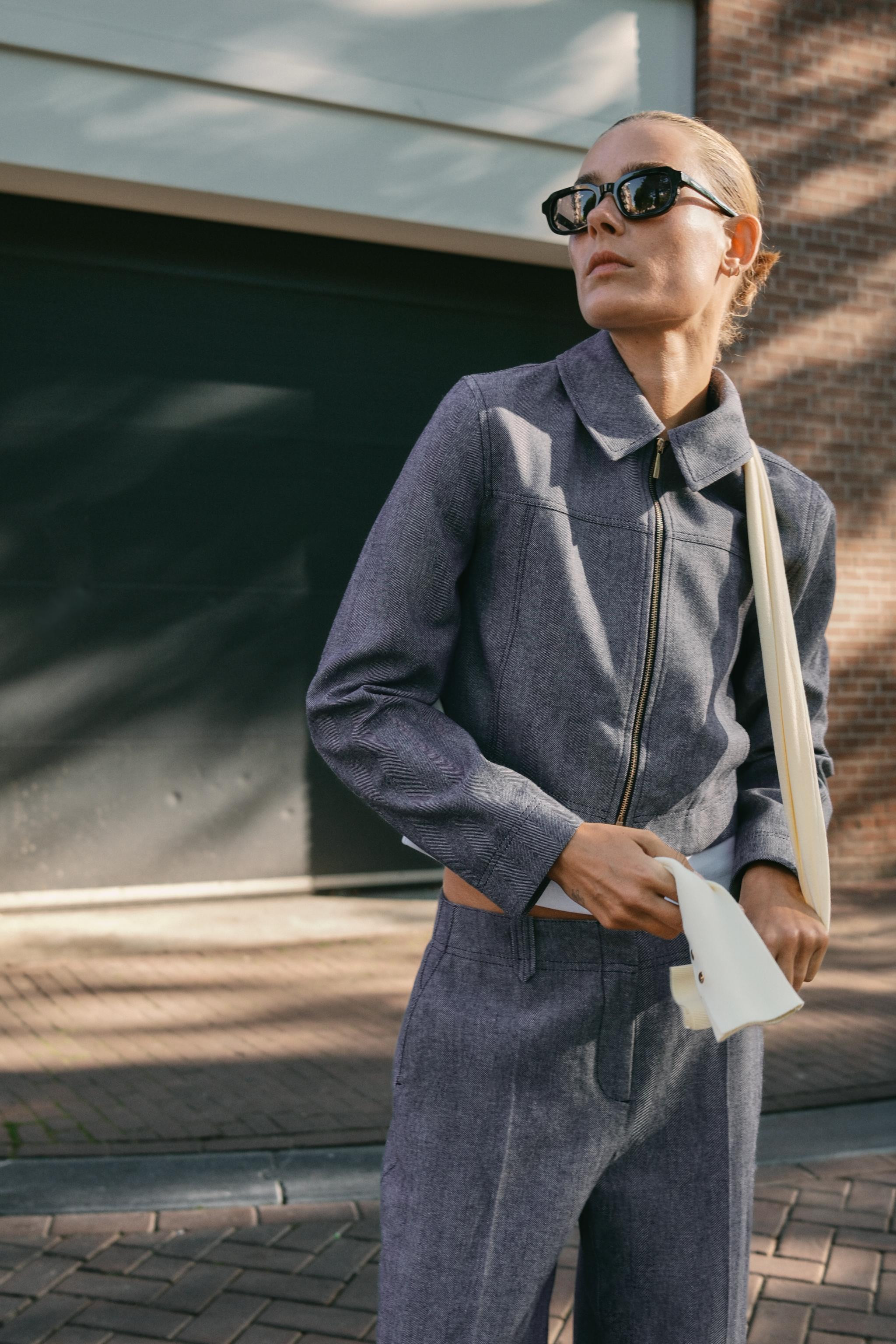 ZIP-UP BLAZER | Zara UK