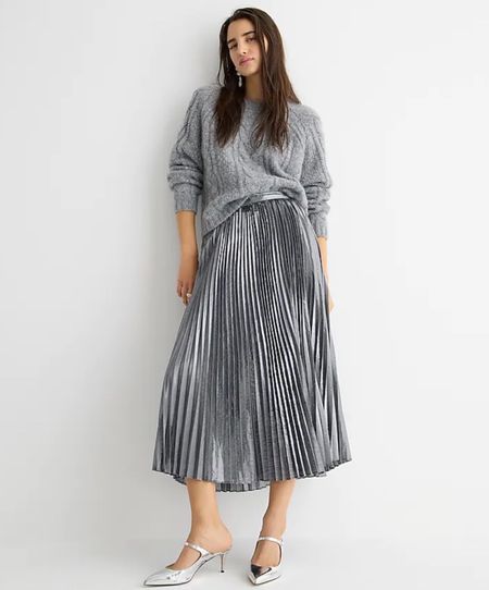 Perfect holiday pleated silver lame midi skirt from J. crew get 50% with code: SHOPEARLY

#blackfriday #cybermonday

#LTKCyberweek #LTKHoliday #LTKsalealert