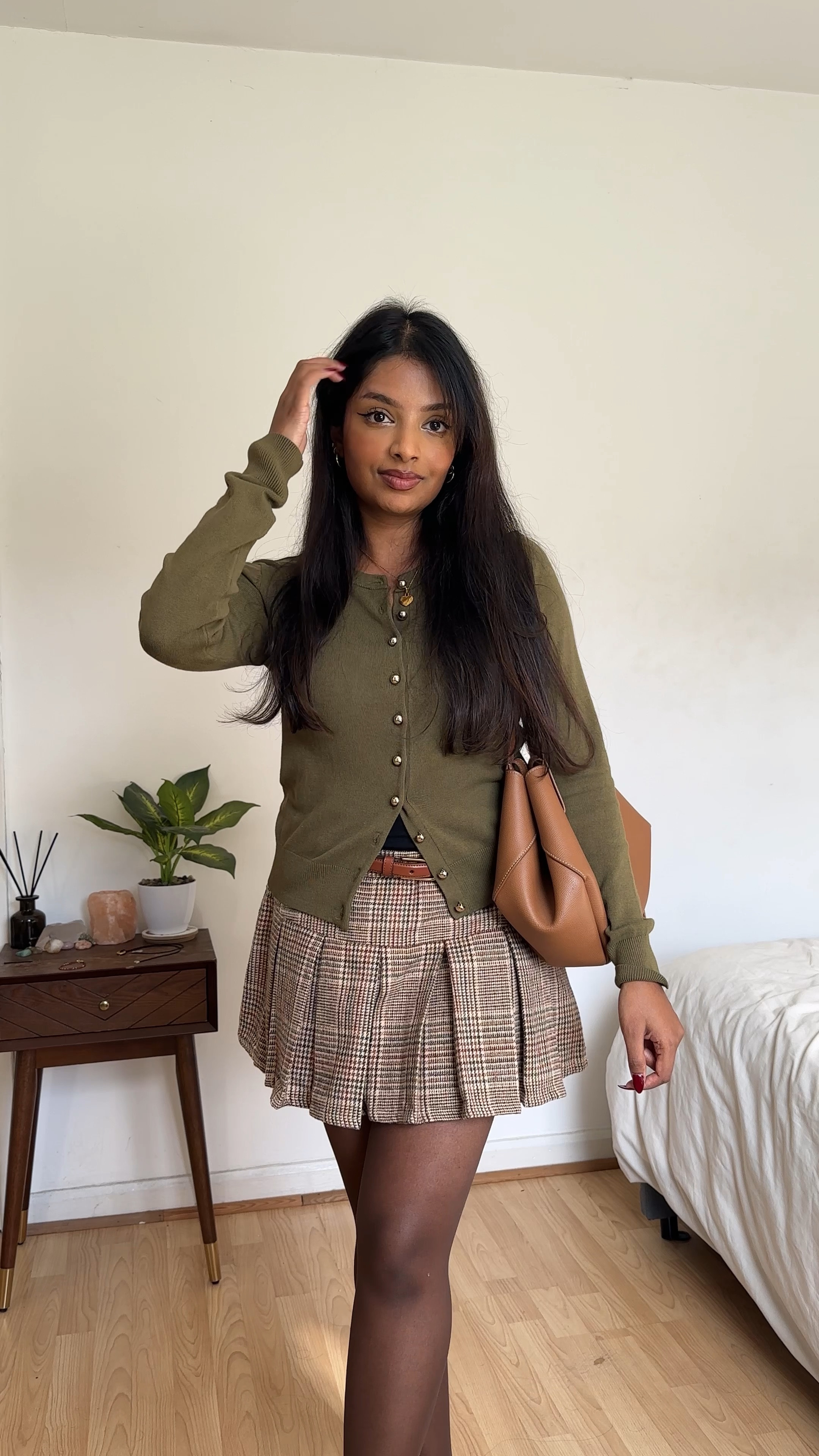Fall outfit inspo 🍂
_
#outfitinspiration #outfitoftheday #fallfashion #falloutfits #fallseason #fallstyle #capsulewardrobe #fallaesthetic #autumnfashion #pinterestinspired #pinterestfashion #petitefashion autumn trends 2024, fall fashion trends suede boots, brown suede boots, polene bag