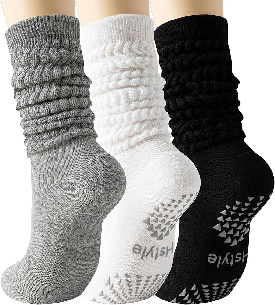 Hstyle Grip Pilates Socks for Women, Slouch Scrunch Yoga Barre Socks for Hospital Workout | Amazon (US)