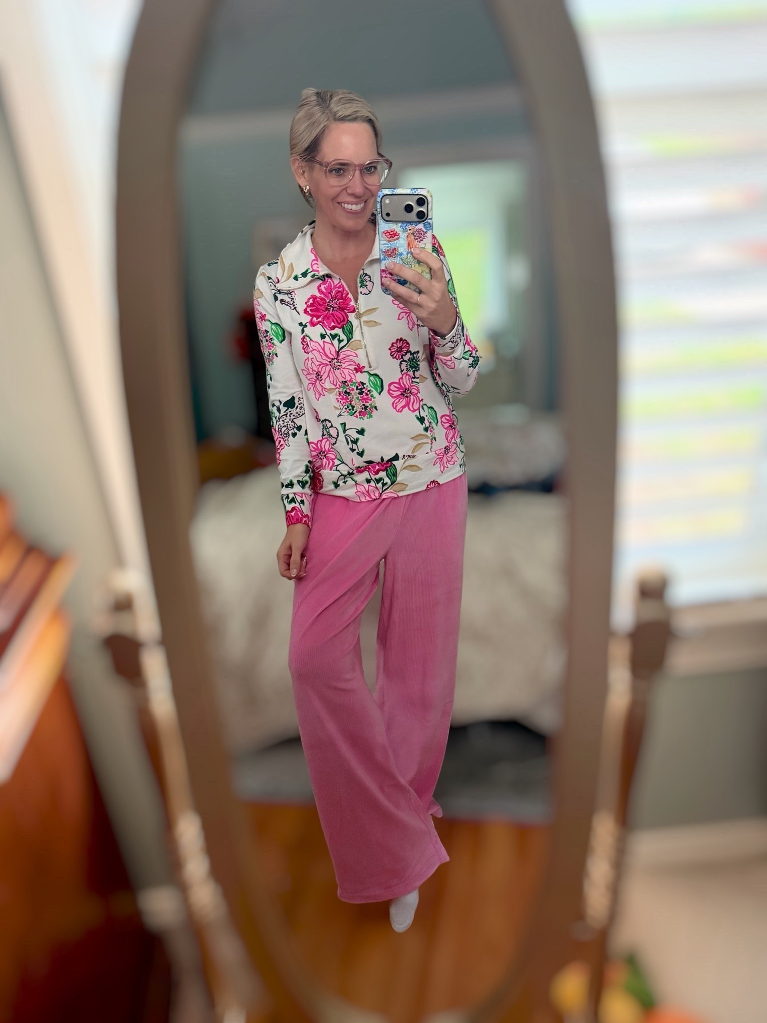 Cozy Pink & Floral Lounge Set 🌸💗
The prettiest little at-home outfit! This Lilly Pulitzer floral pullover paired with soft pink velour lounge pants is giving cozy, colorful, and effortlessly put together. Perfect for slow mornings, working from home, or a comfy weekend at home. ☕🌷
I love mixing a bold floral print with pretty pink basics for a fun, feminine lounge look!
Lilly Pulitzer floral pullover, UPF 50+ Eleni Pullover, Walmart pink velour lounge pants, affordable cozy pajamas, matching lounge separates, feminine loungewear, colorful pajamas for women, comfortable fall lounge outfit, cozy weekend outfit, pink velour pants, cute work from home outfit, preppy loungewear, Lilly Pulitzer outfit inspiration.
💗🌸✨

#LTKOver40 #LTKSeasonal #LTKootd