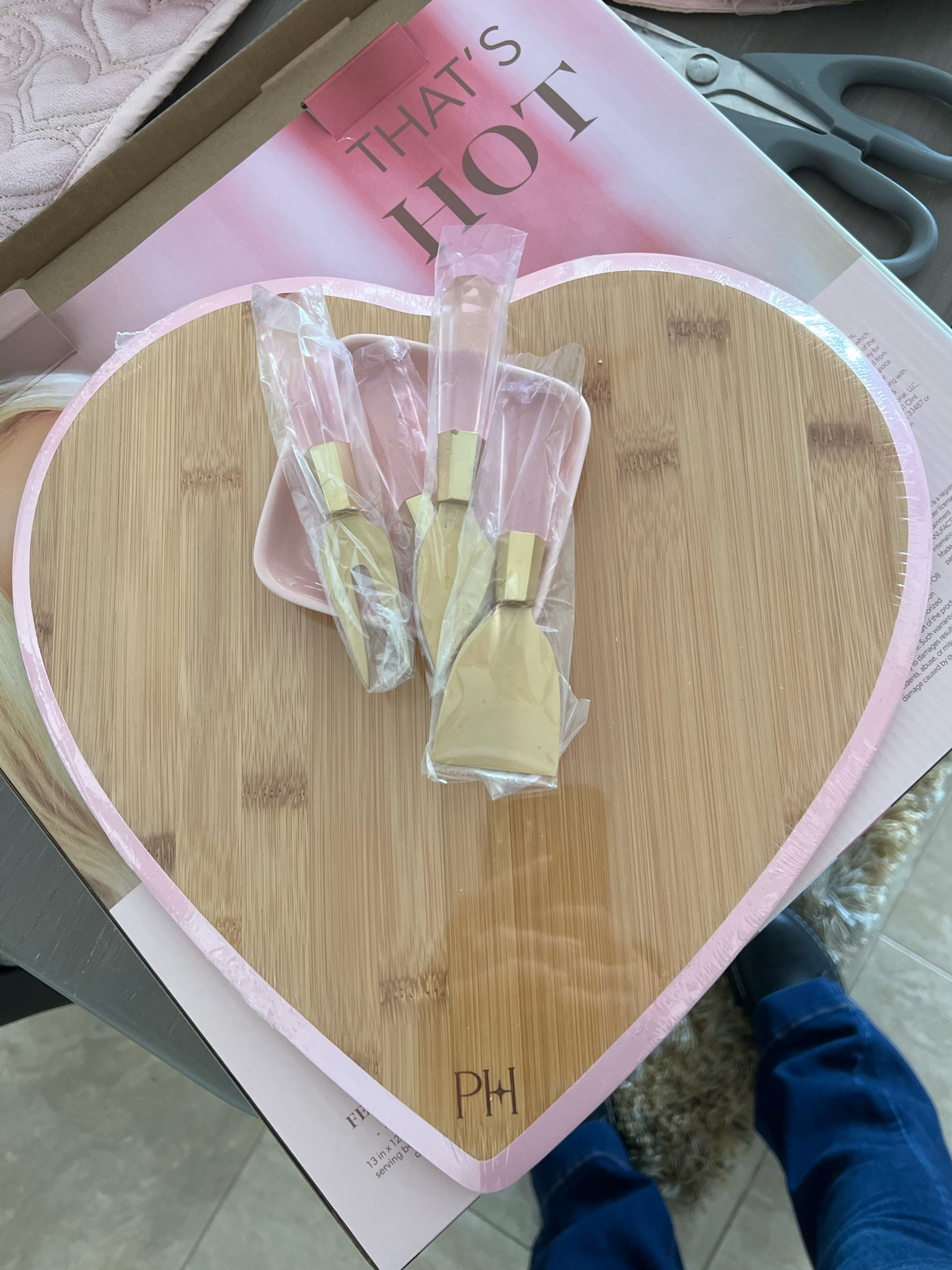 Valentine’s Day charcuterie board, heart shaped board, galentines, home decor, Amazon home

#LTKhome #LTKSeasonal #LTKfamily