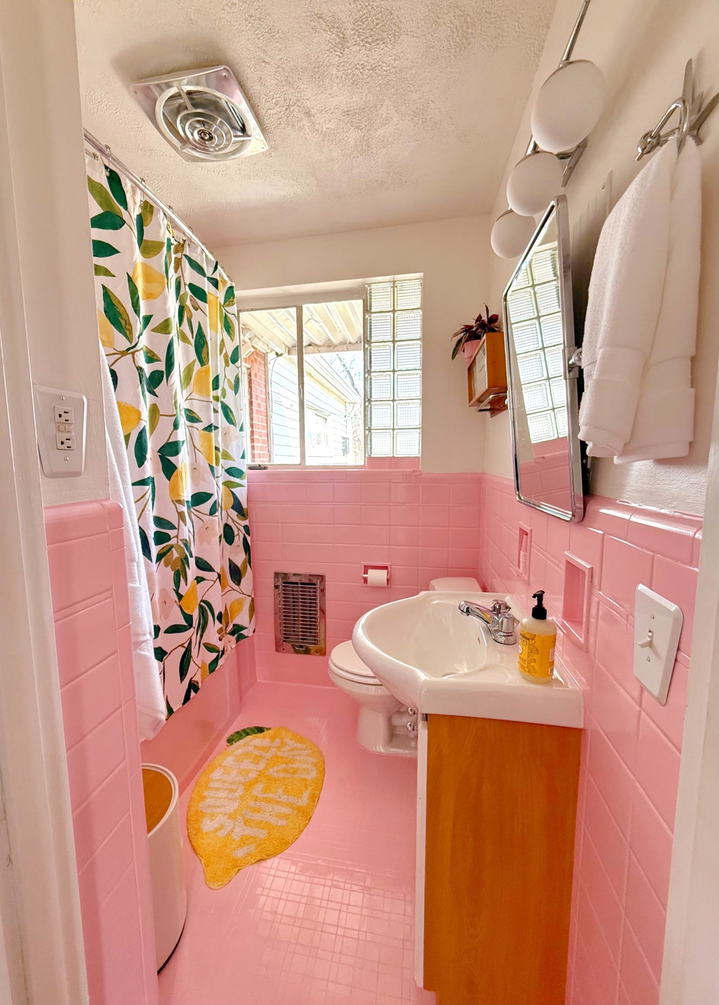 Links to all the things in my new pink bathroom 💕

#LTKHome