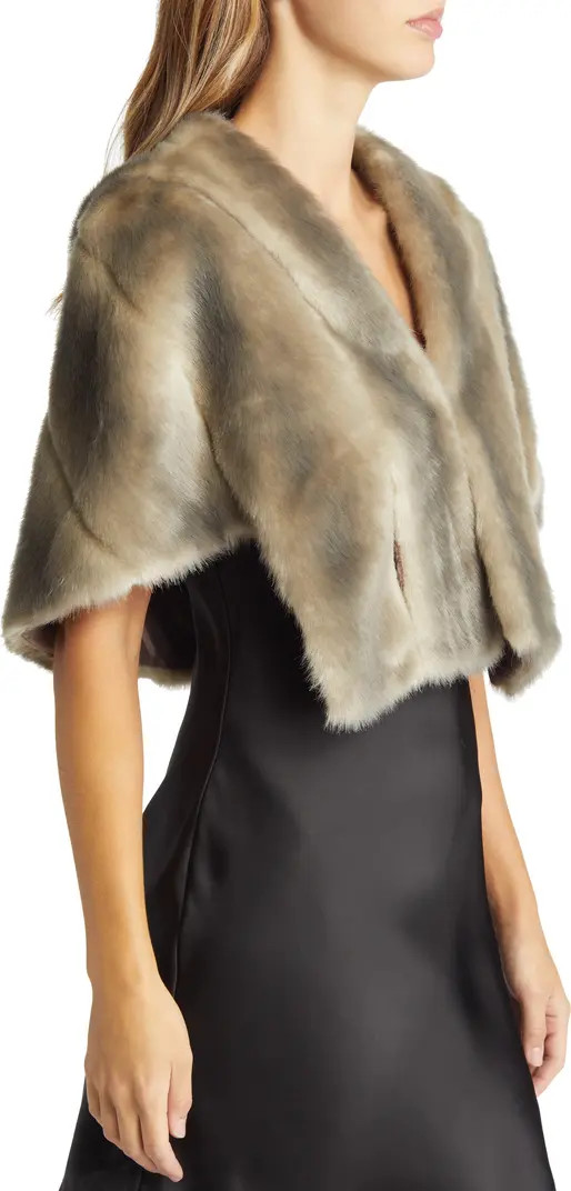 Eliza J Faux Fur Capelet | Nordstrom | Nordstrom