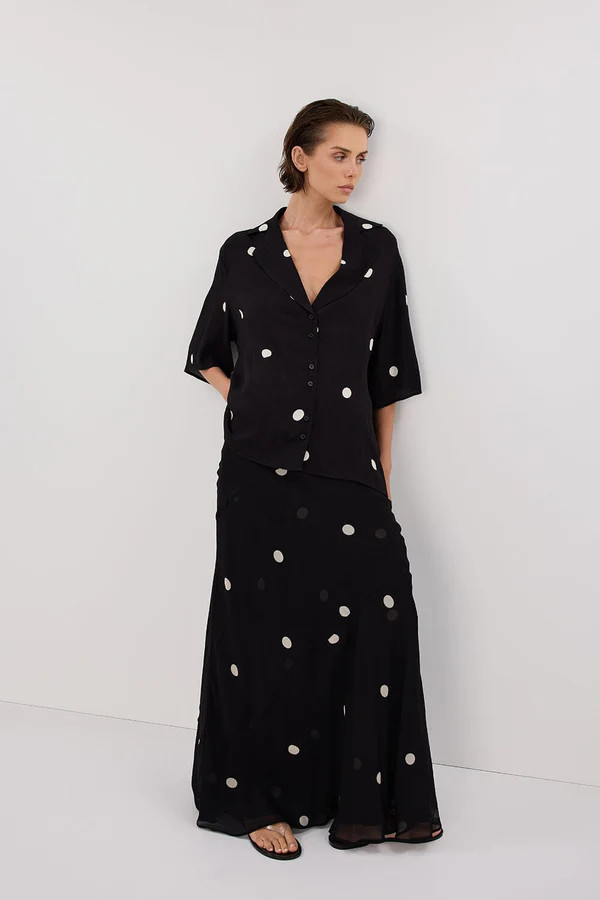 LAURA BLACK SPOT MIDI SKIRT | DISSH